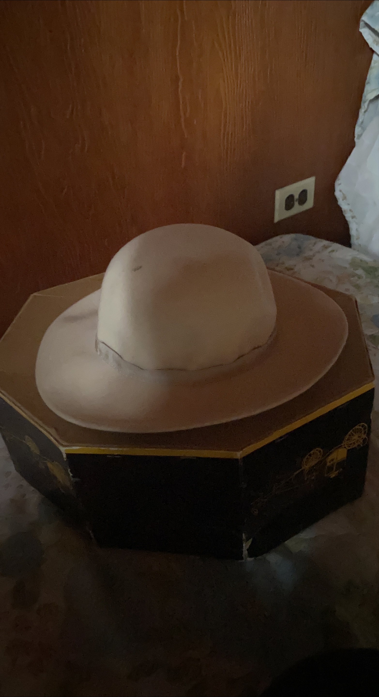 Beige Fedora Hat with Box thumbnail
