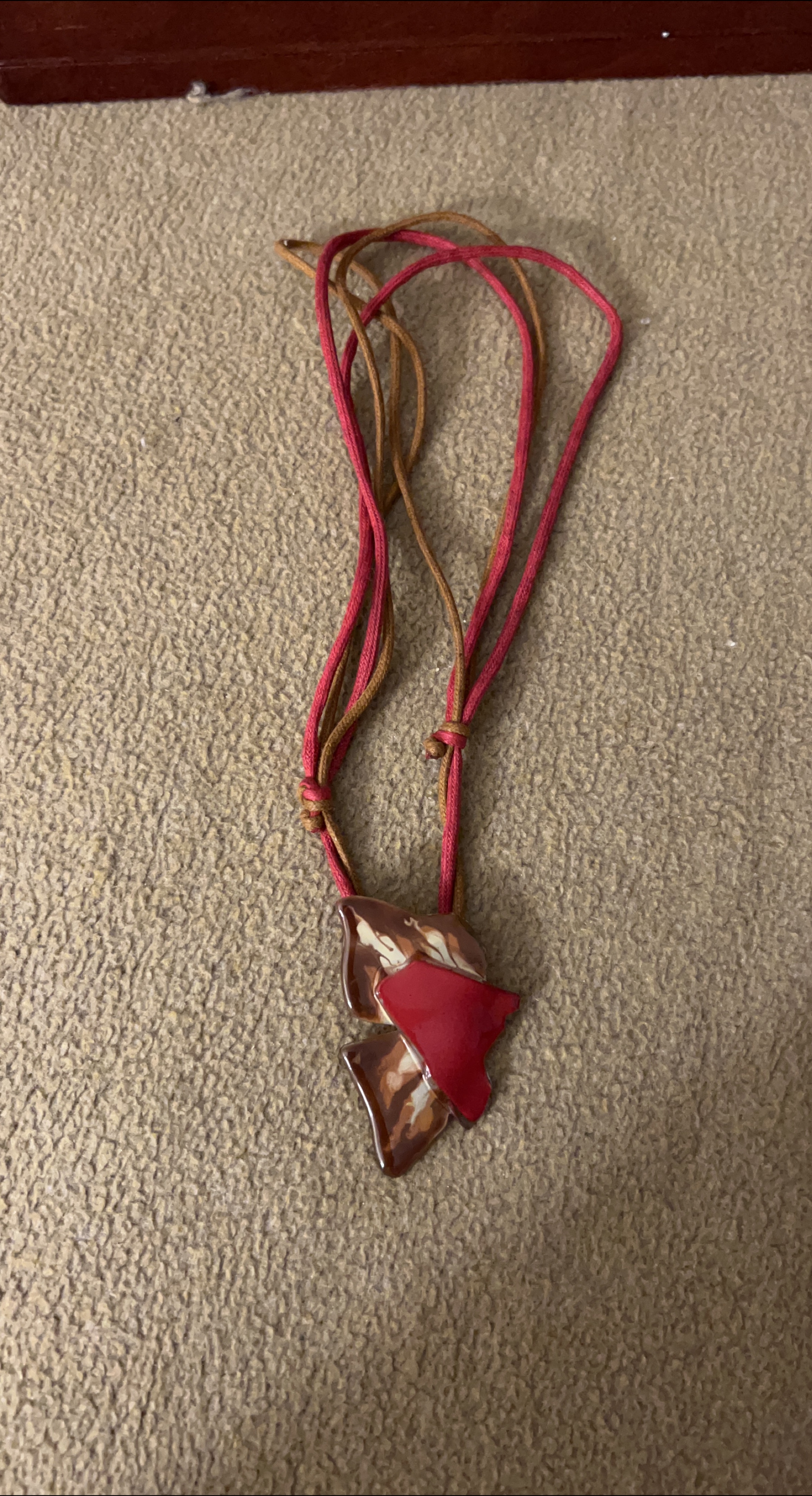 Leaf Pendant Necklace thumbnail