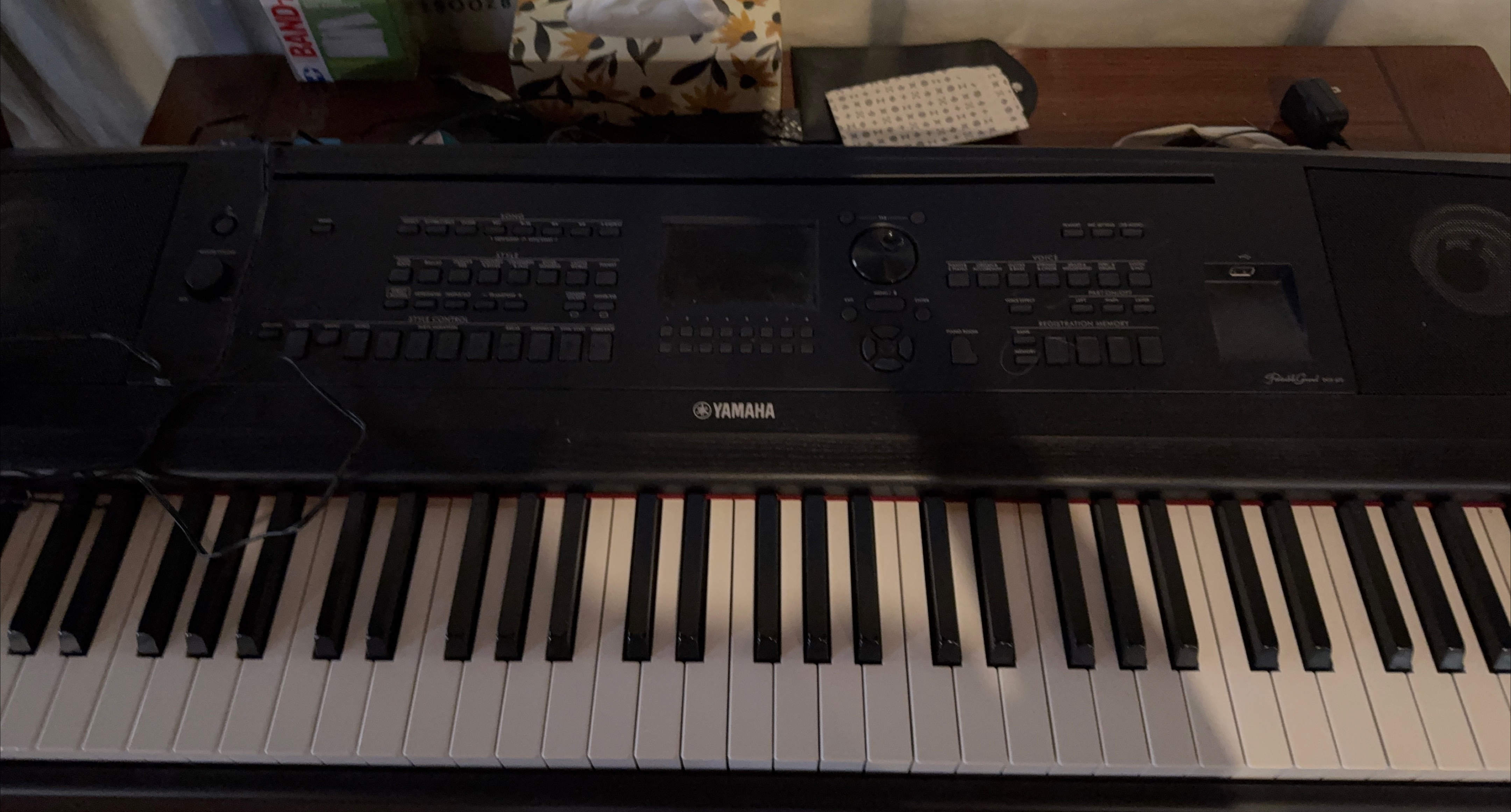 Yamaha Portable Grand YPG-625 Keyboard thumbnail