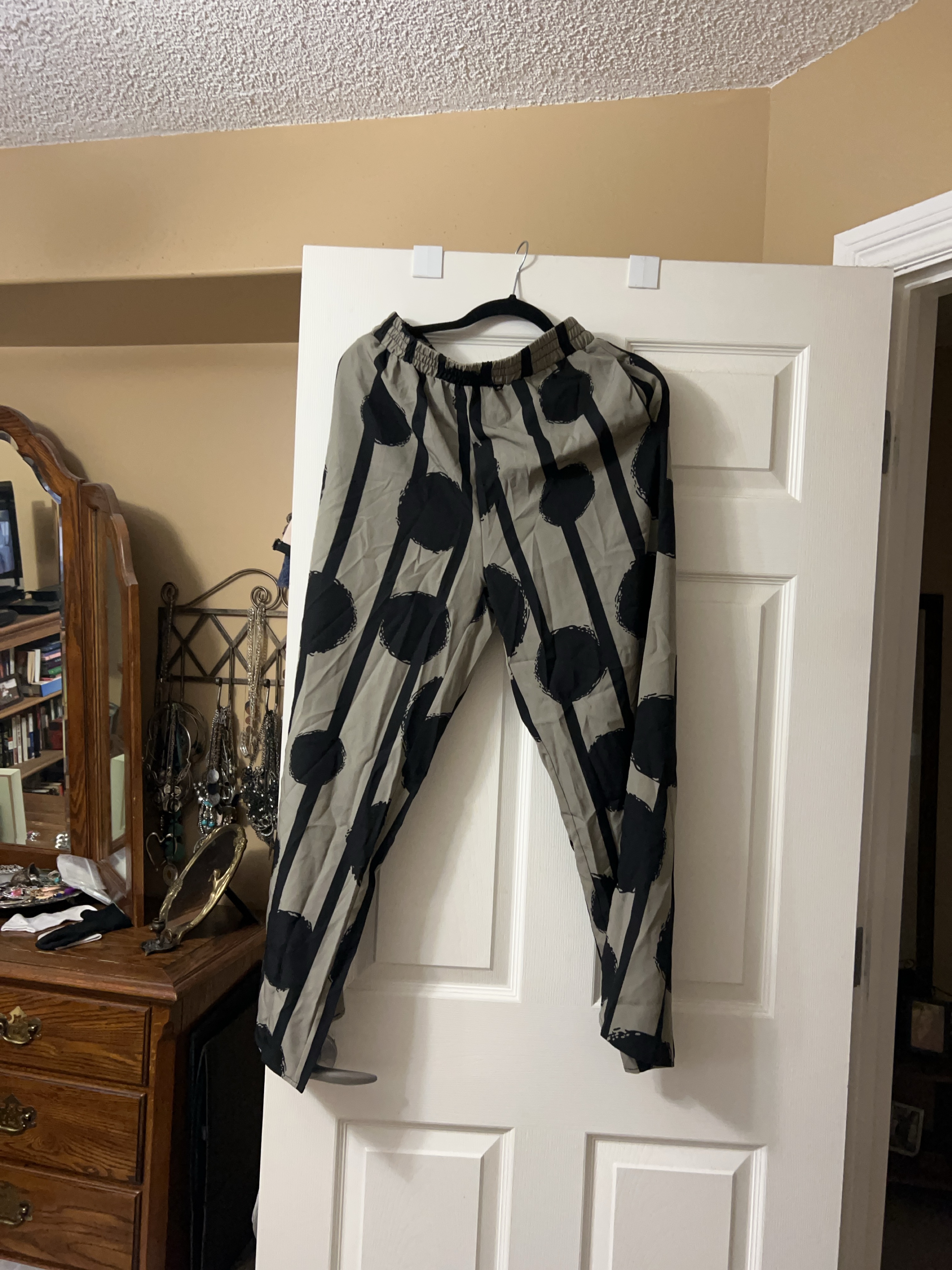 Patterned Lounge Pants thumbnail