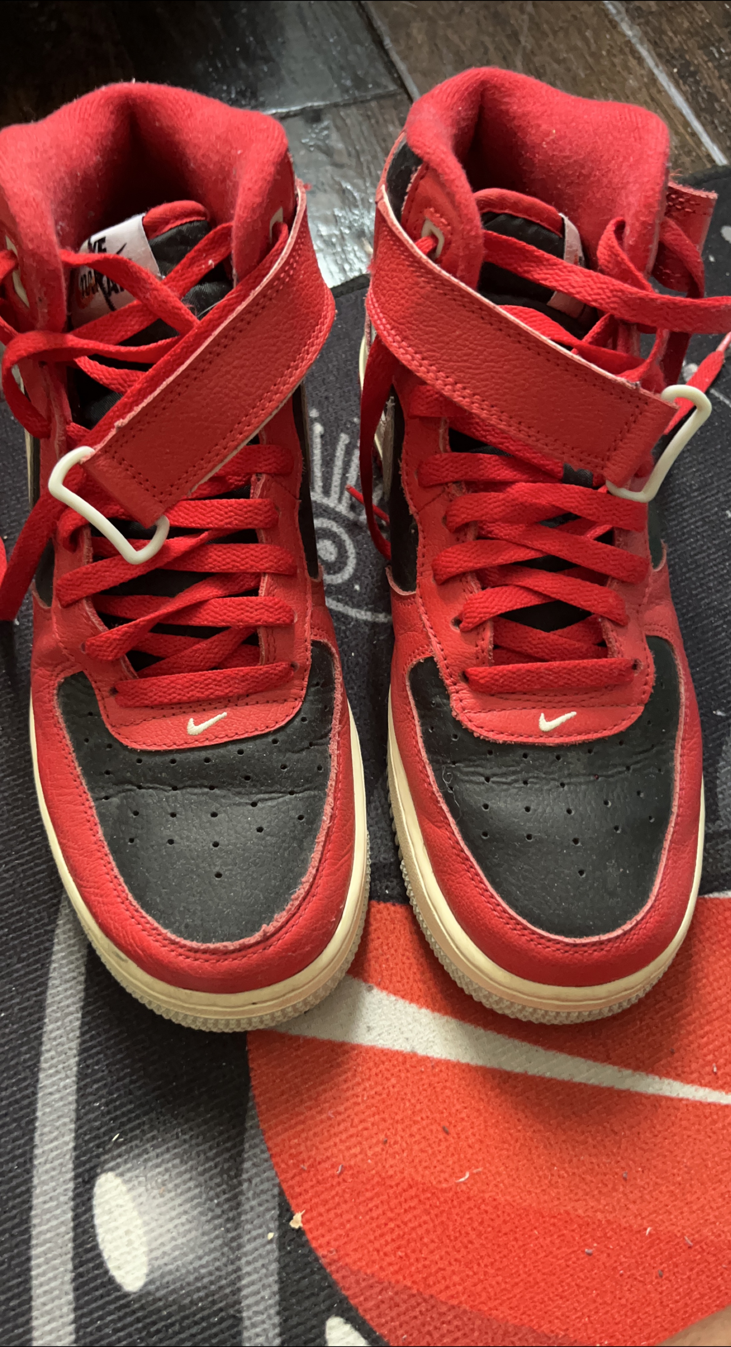Nike Air Force 1 High '07 Red/Black thumbnail