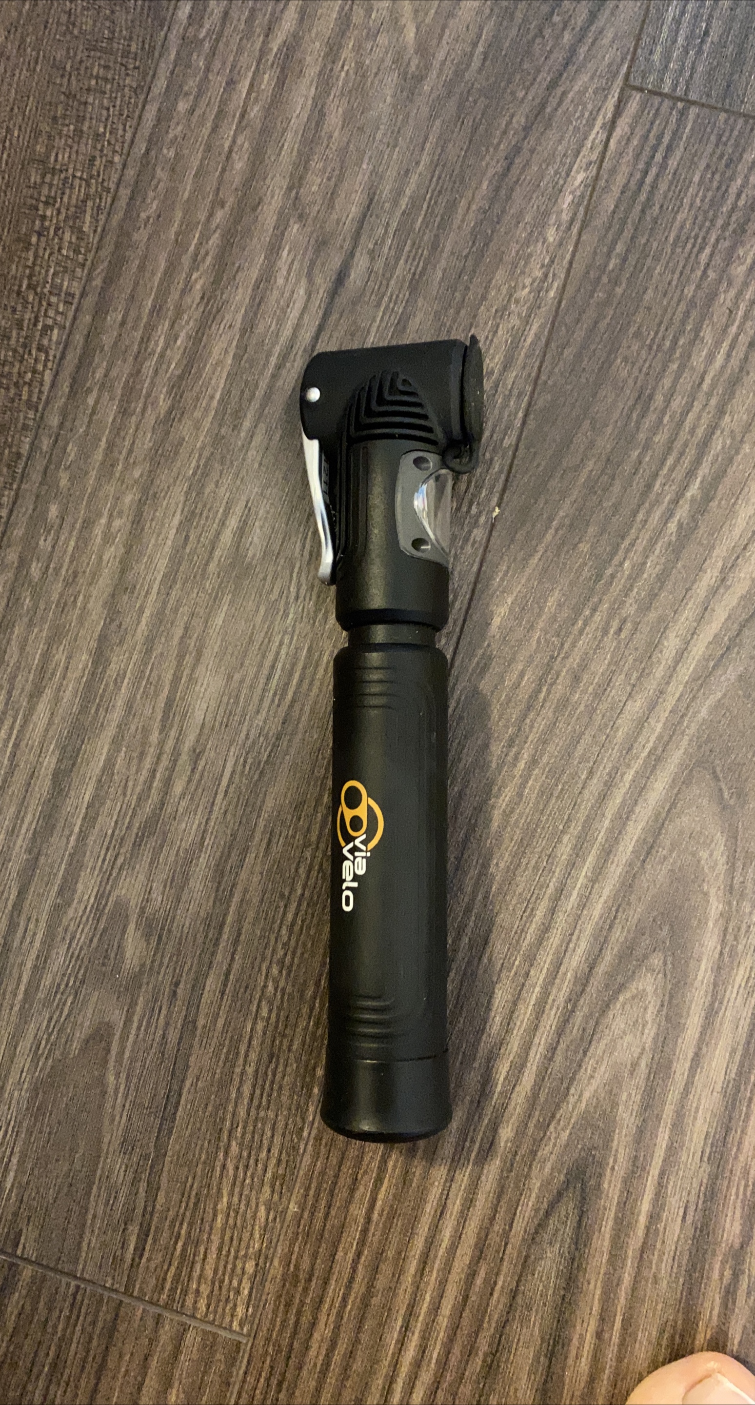 Via Velo Mini Bike Pump thumbnail