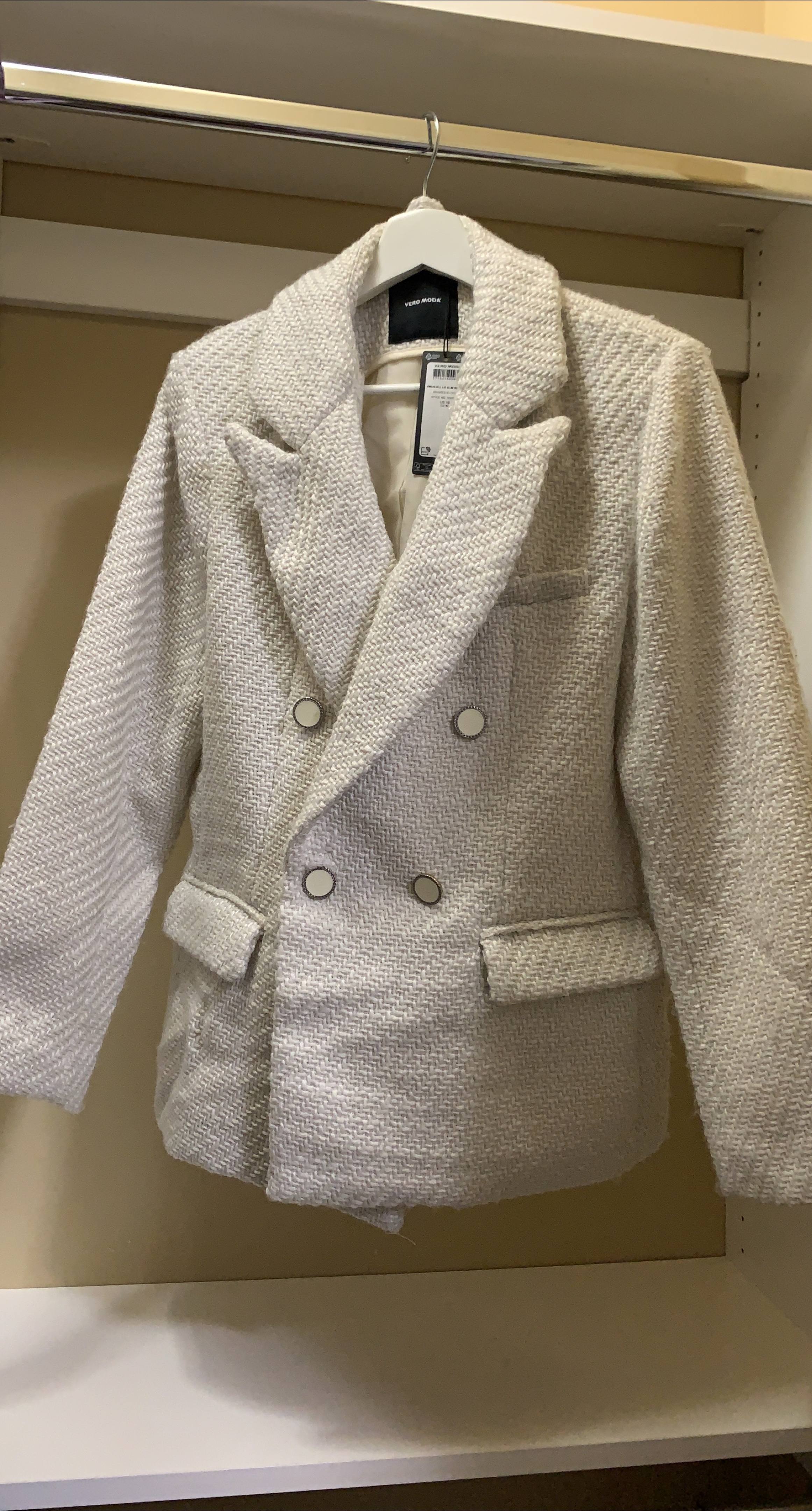 Vero Moda Cream Blazer thumbnail