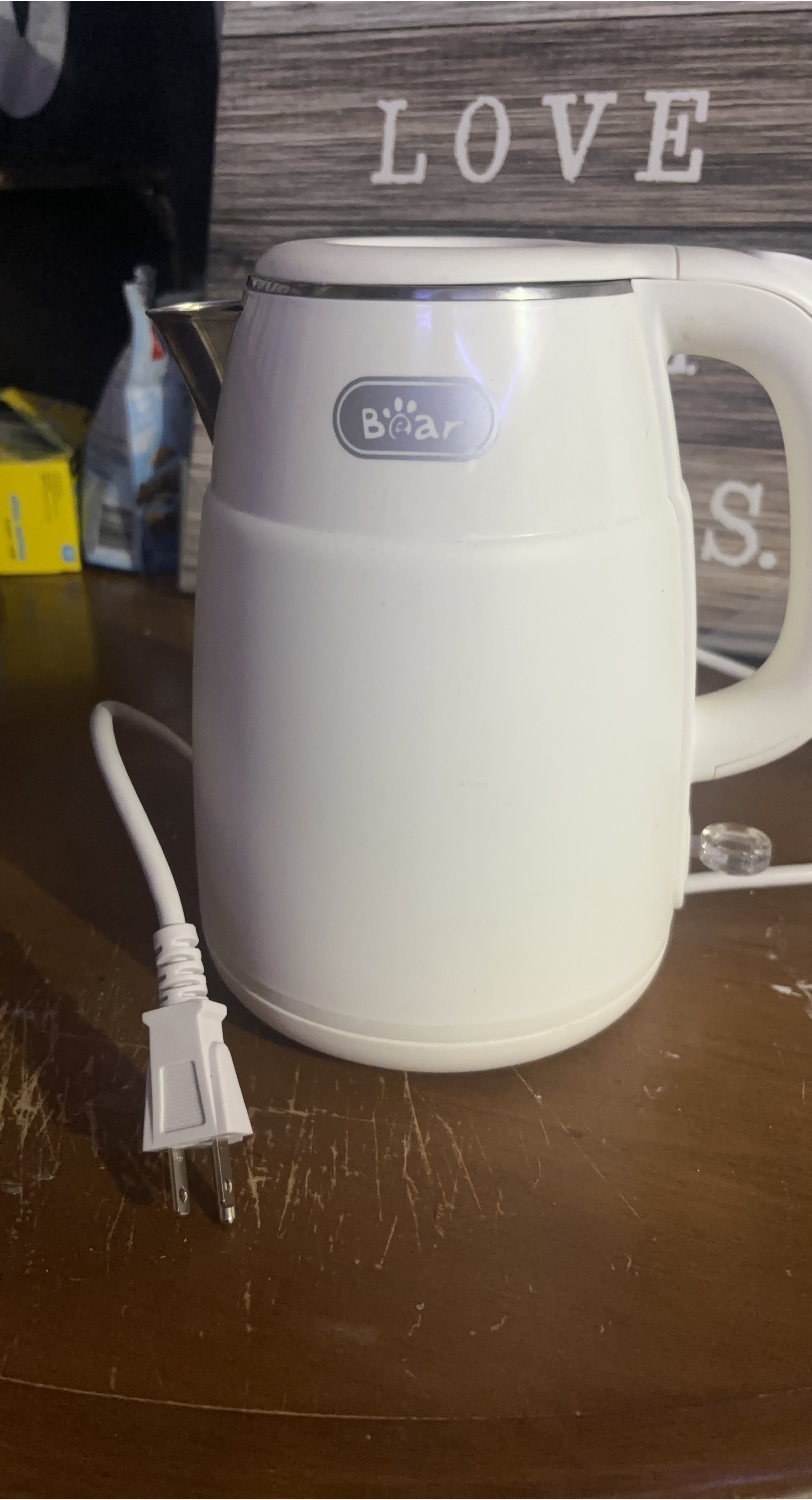 Bear Electric Kettle - White thumbnail