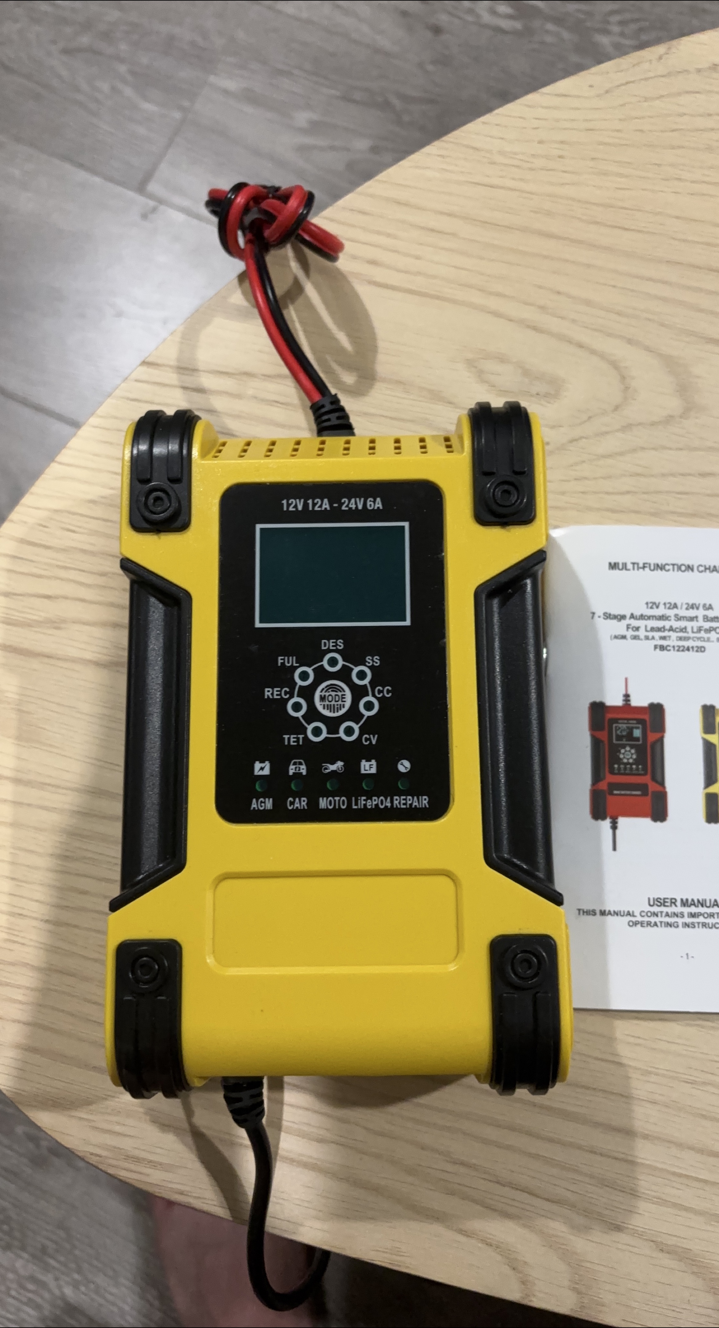 12V 12A-24V 6A Smart Battery Charger
