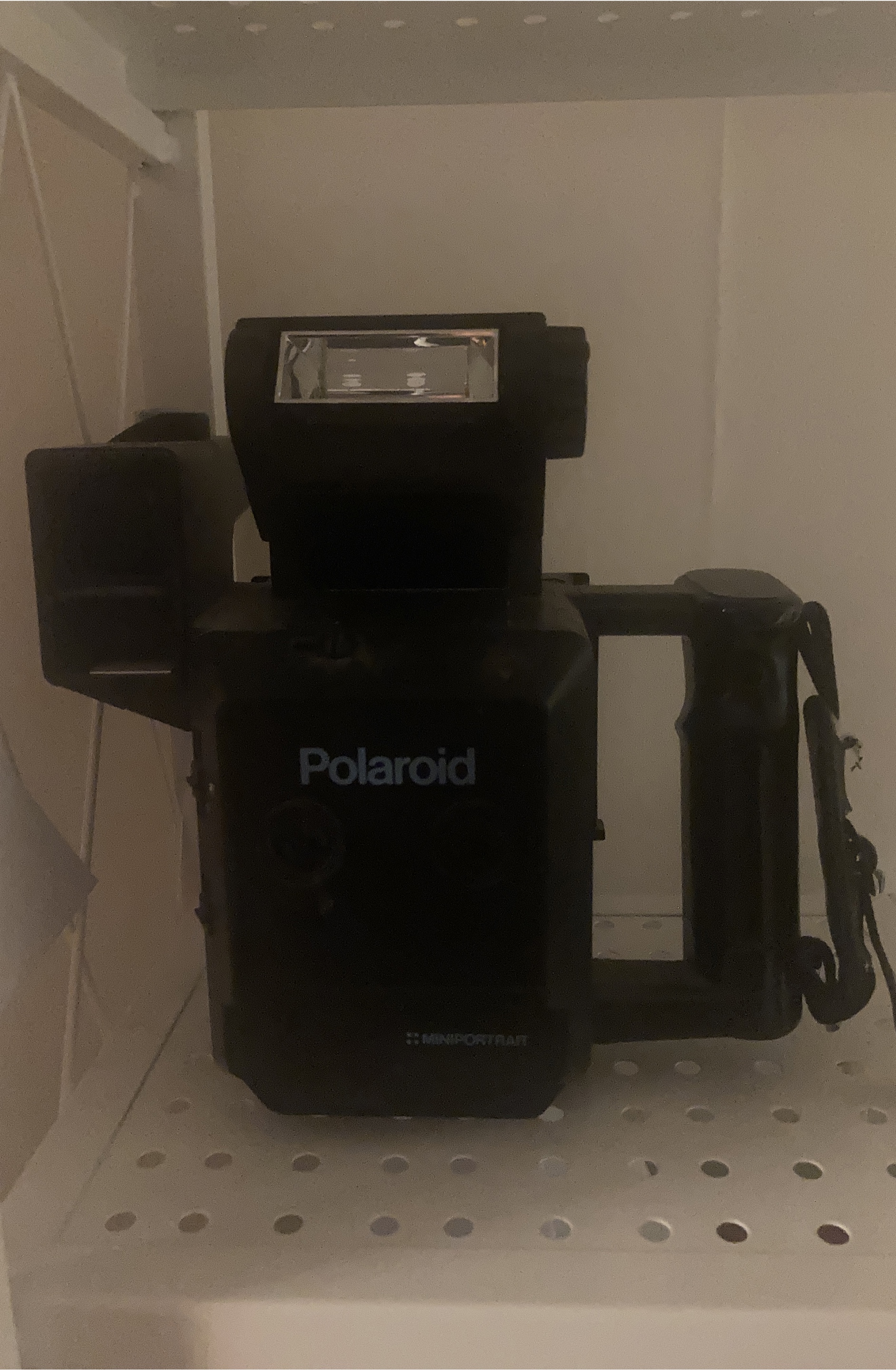 Polaroid Model 203 Miniportrait Camera thumbnail