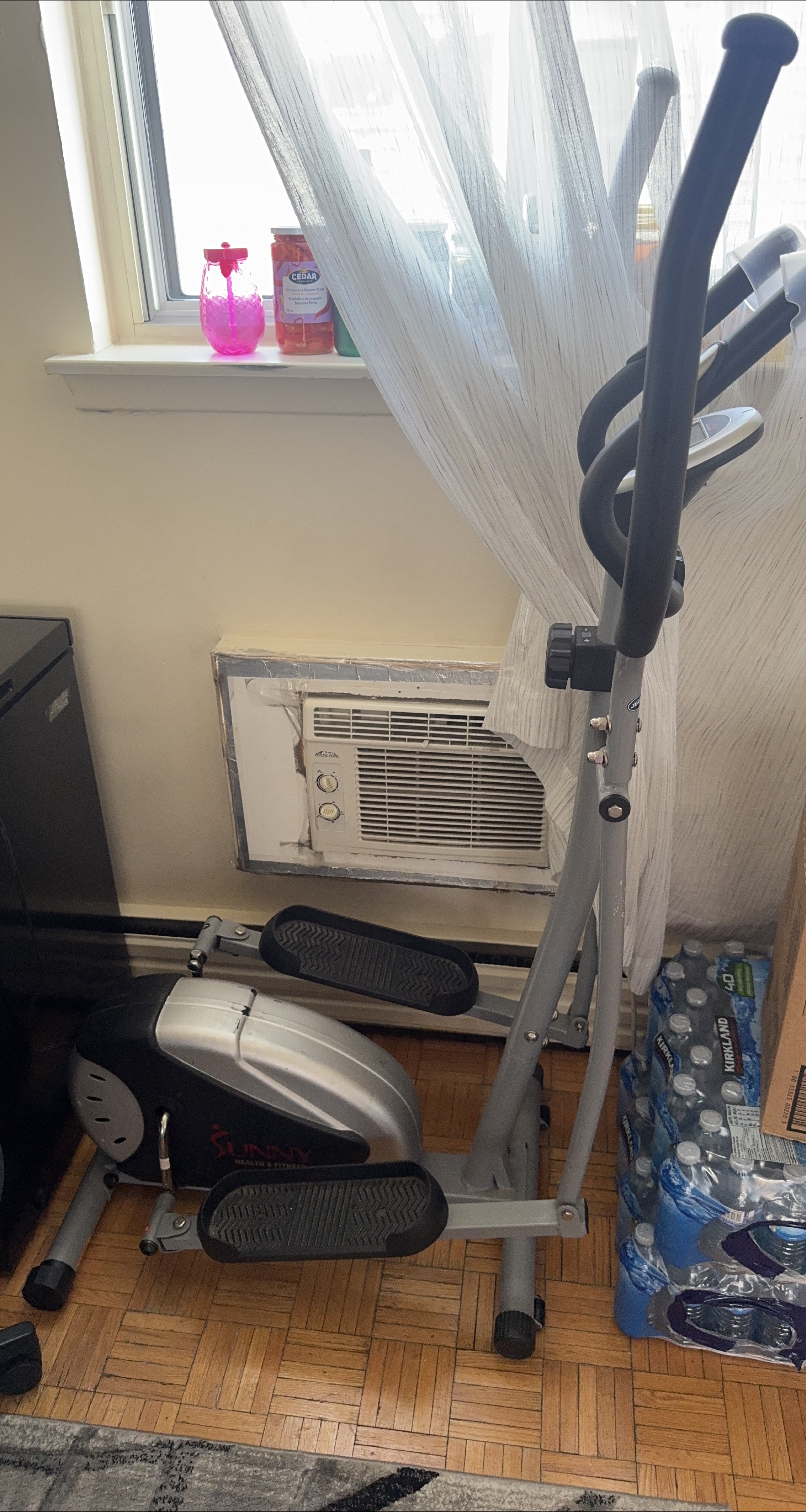Sunny Health & Fitness Elliptical Machine thumbnail