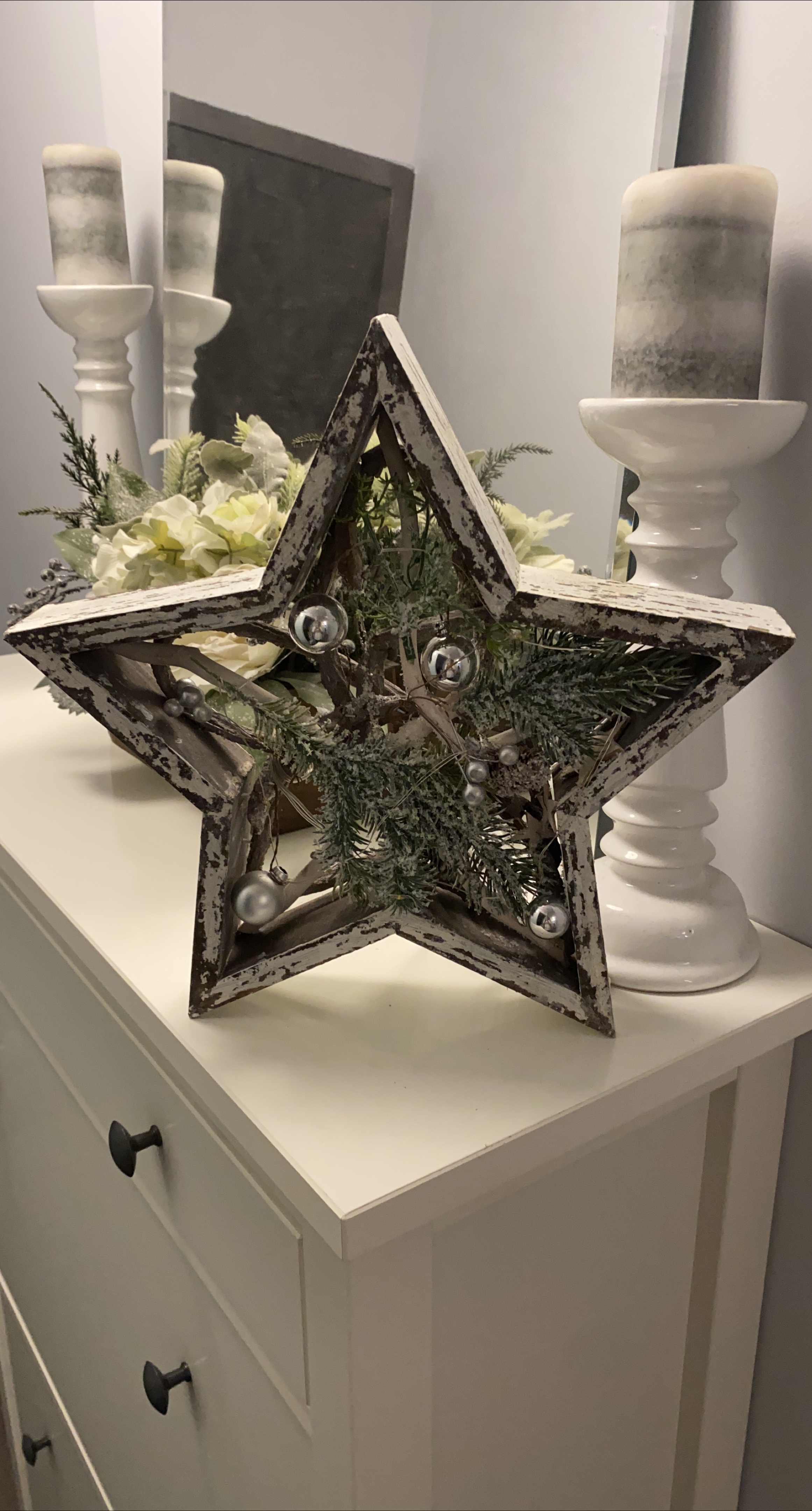 Rustic Wooden Star Decor with Ornaments thumbnail