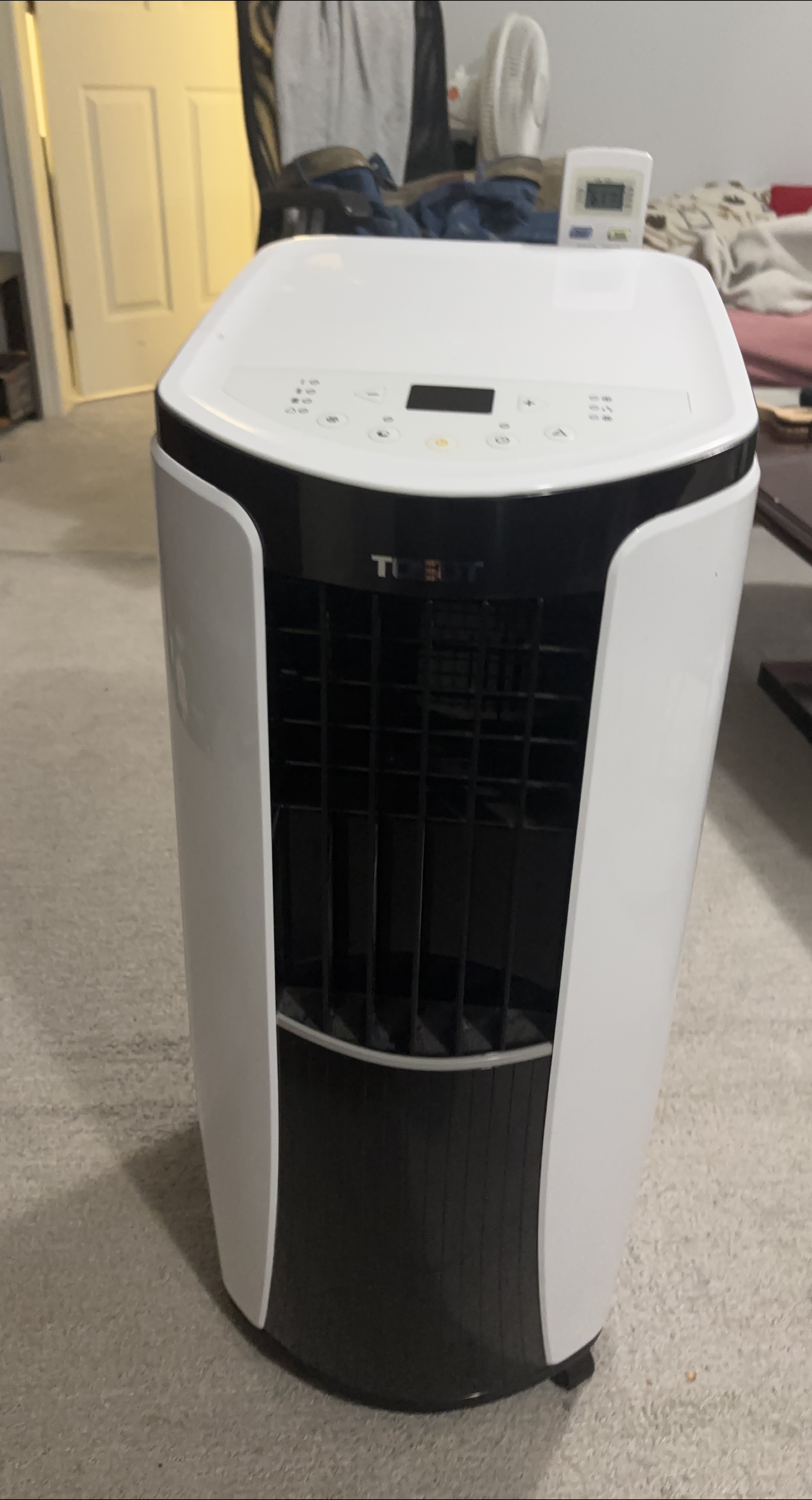 TOSOT Portable Air Conditioner - White & Black thumbnail