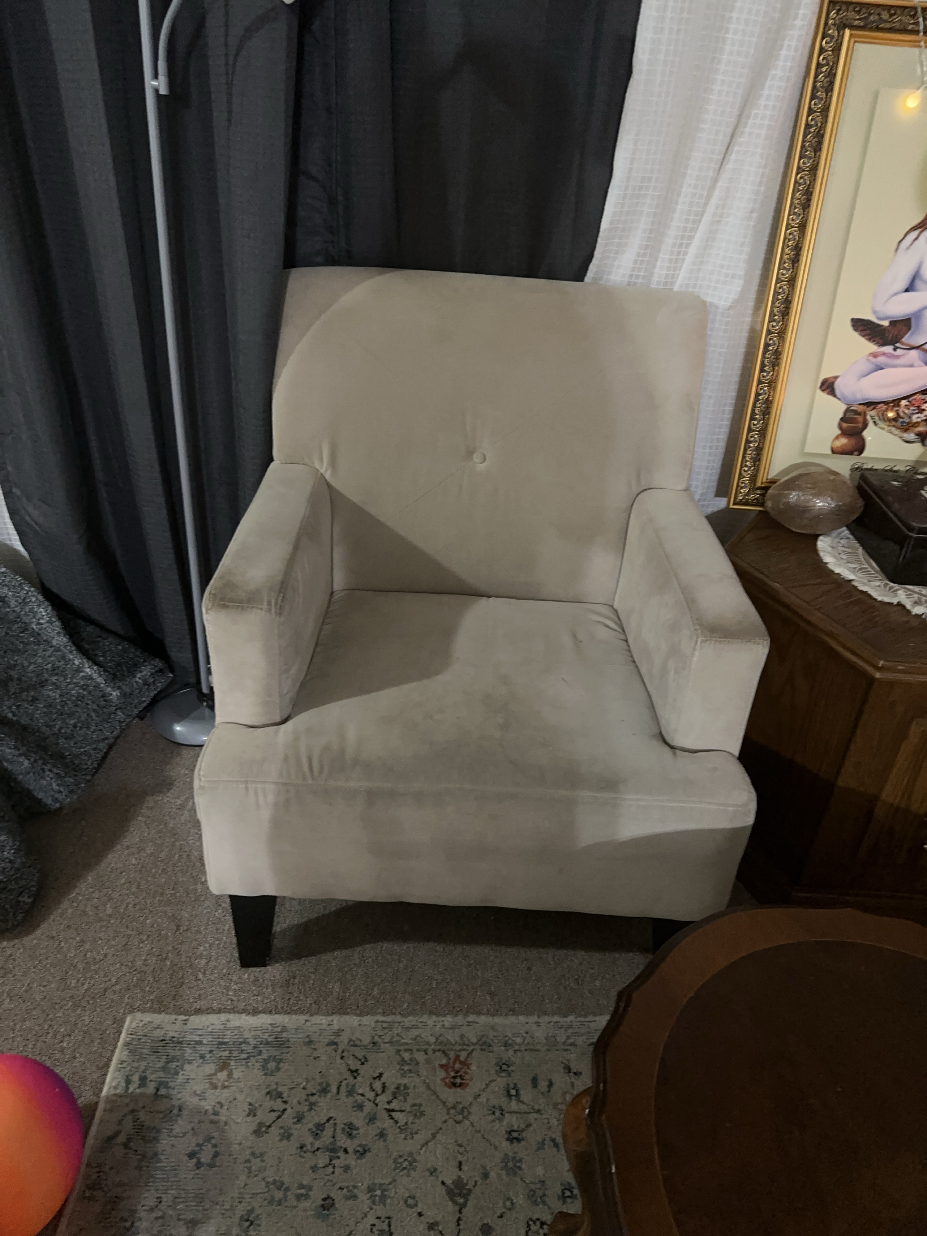 Beige Armchair - Cozy & Comfy thumbnail