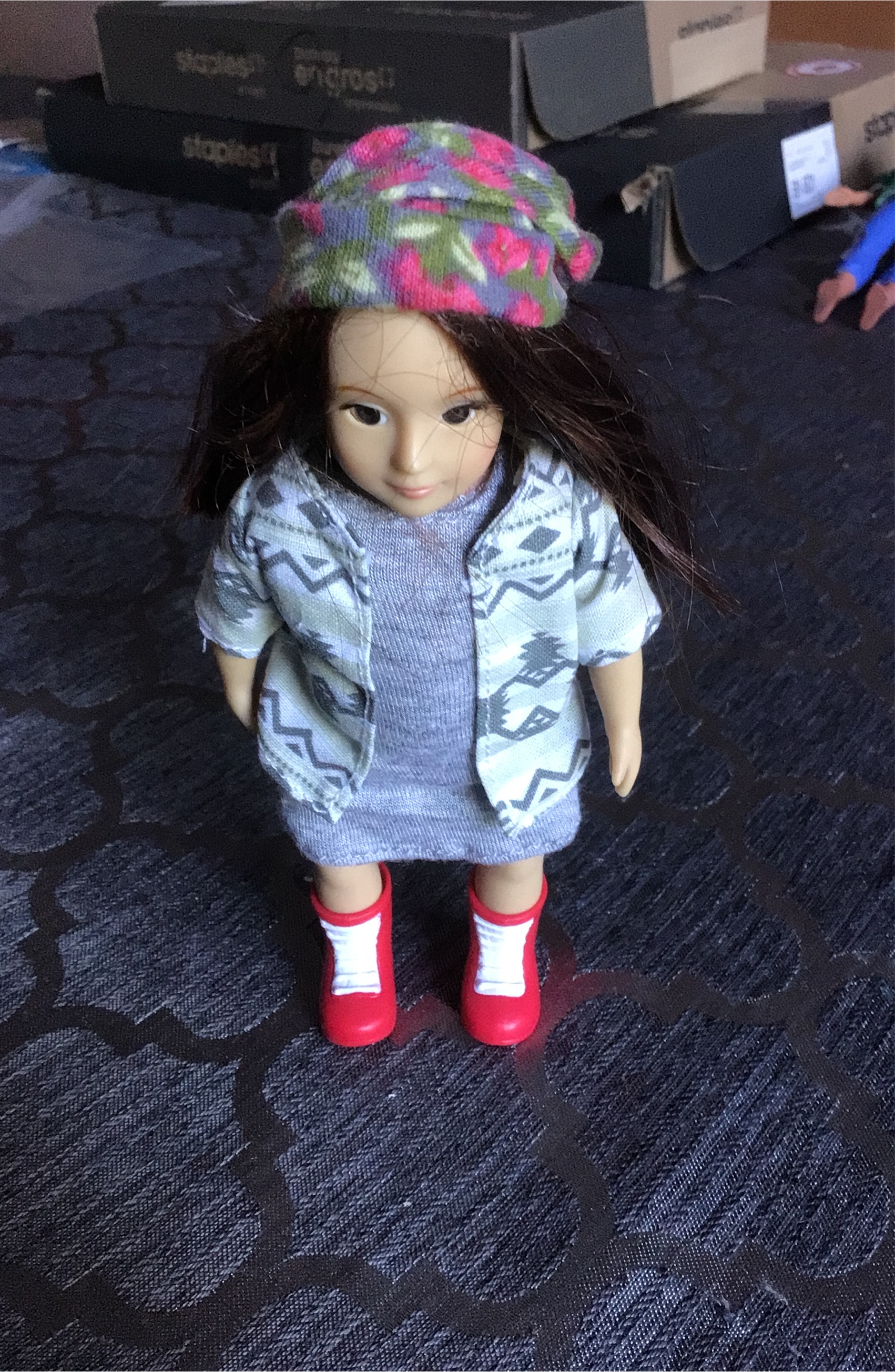 Lori mini fashion doll - 6 Inches