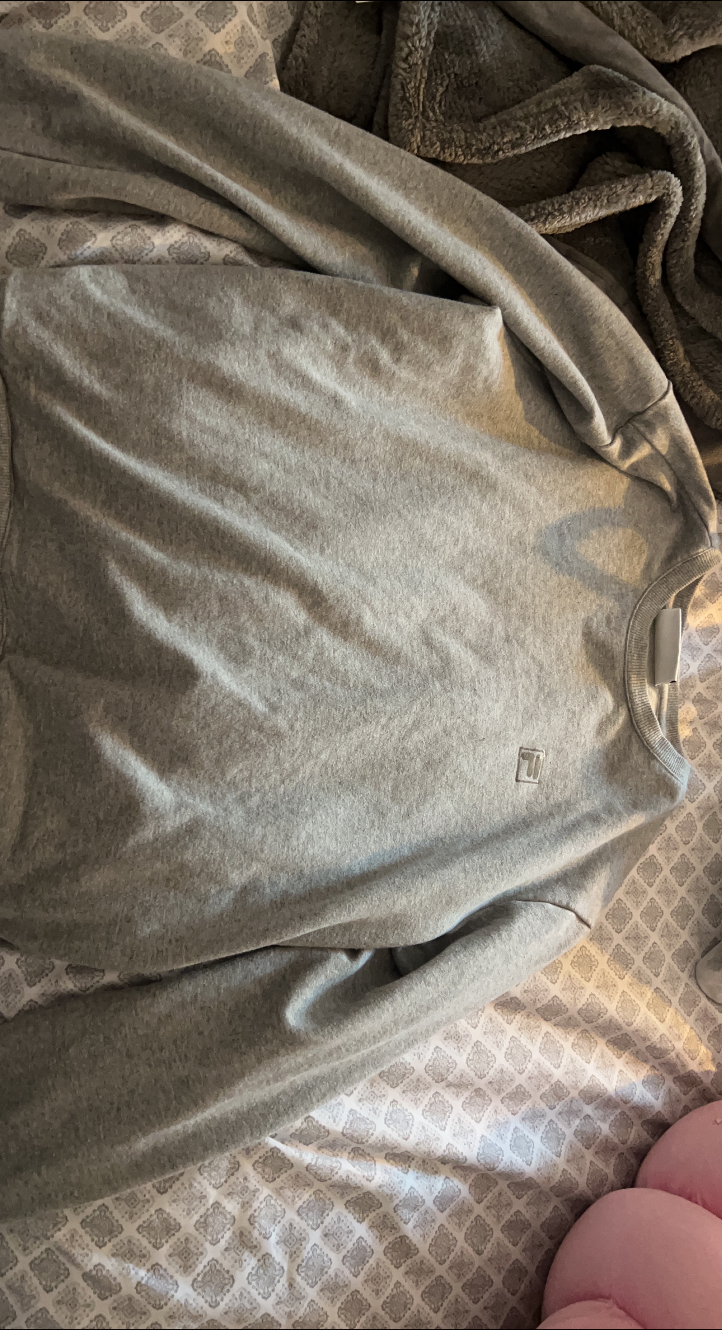 Fila Grey Sweatshirt thumbnail