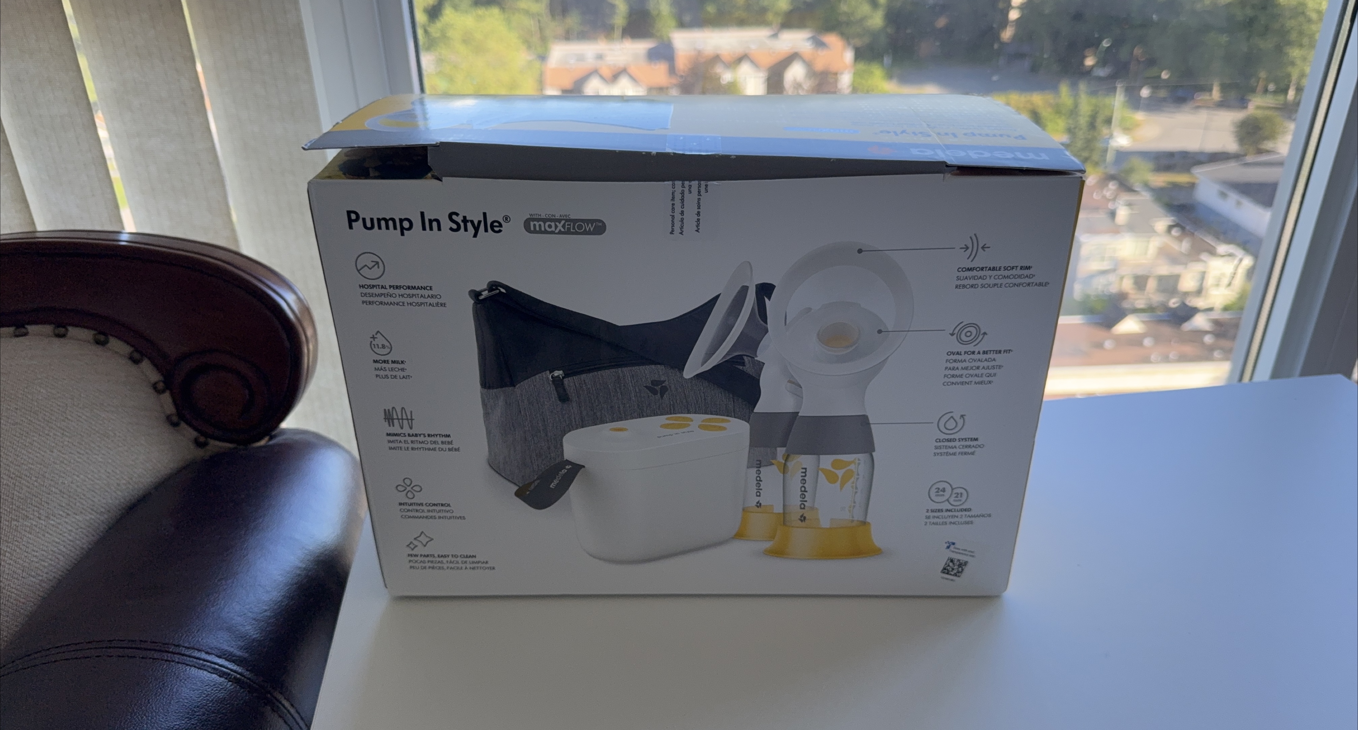 Medela Pump In Style Breast Pump Set thumbnail