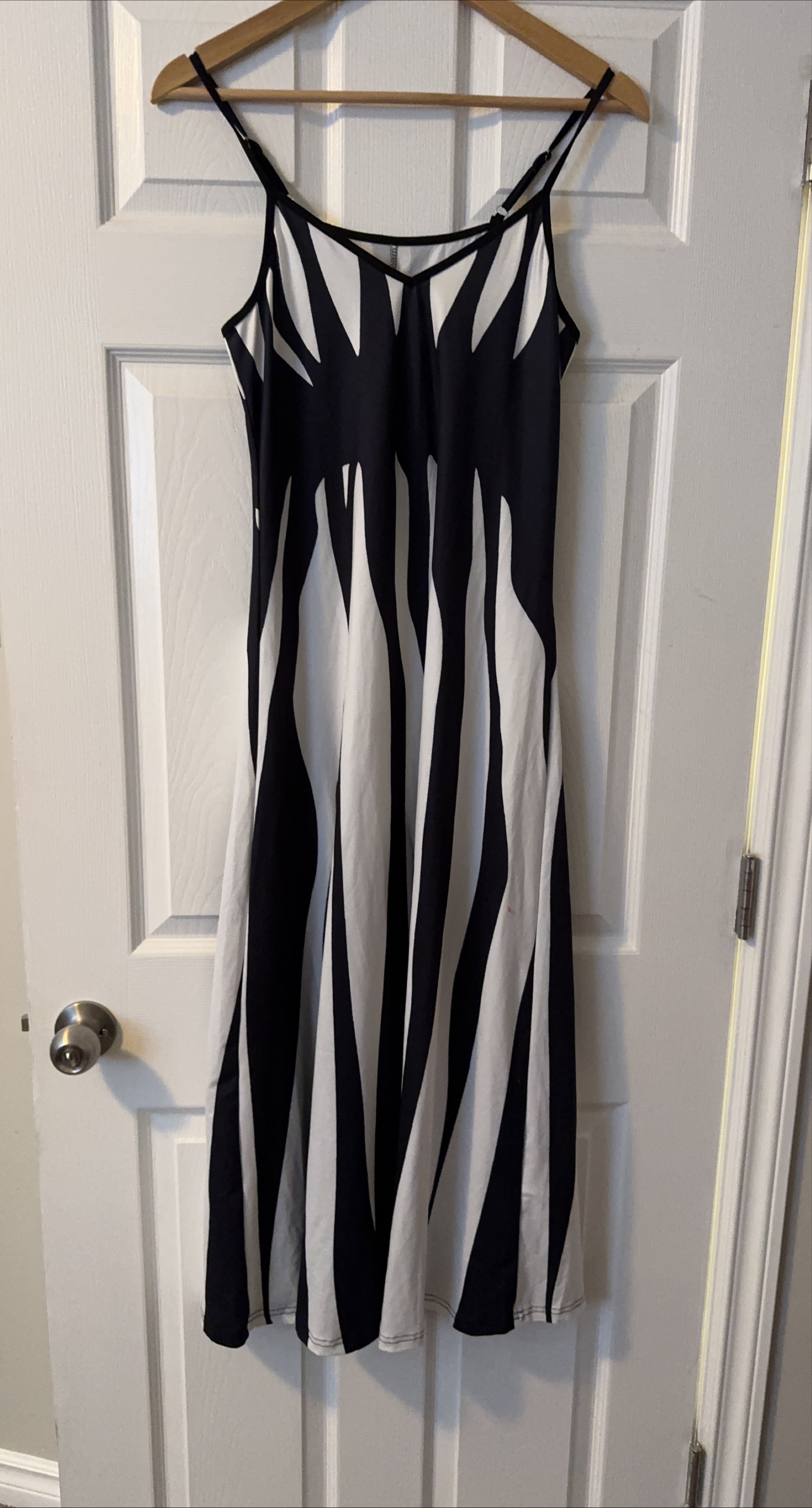 Black & White Striped Dress thumbnail