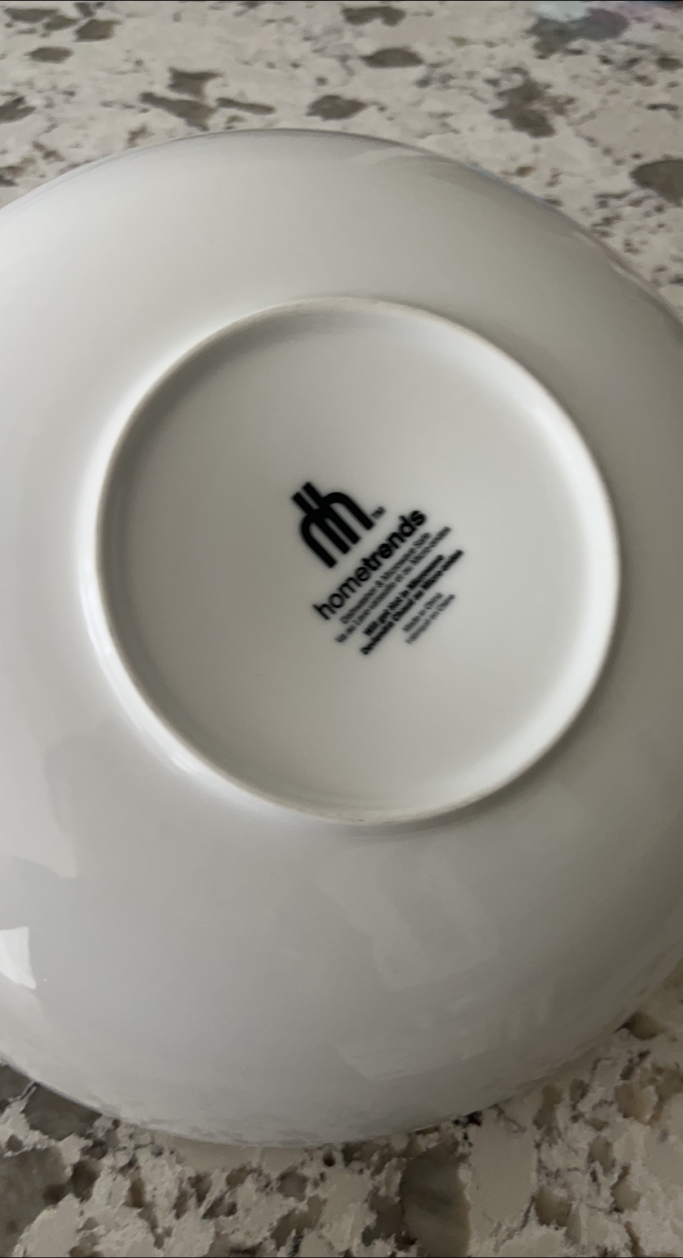 hometrends White Dish thumbnail