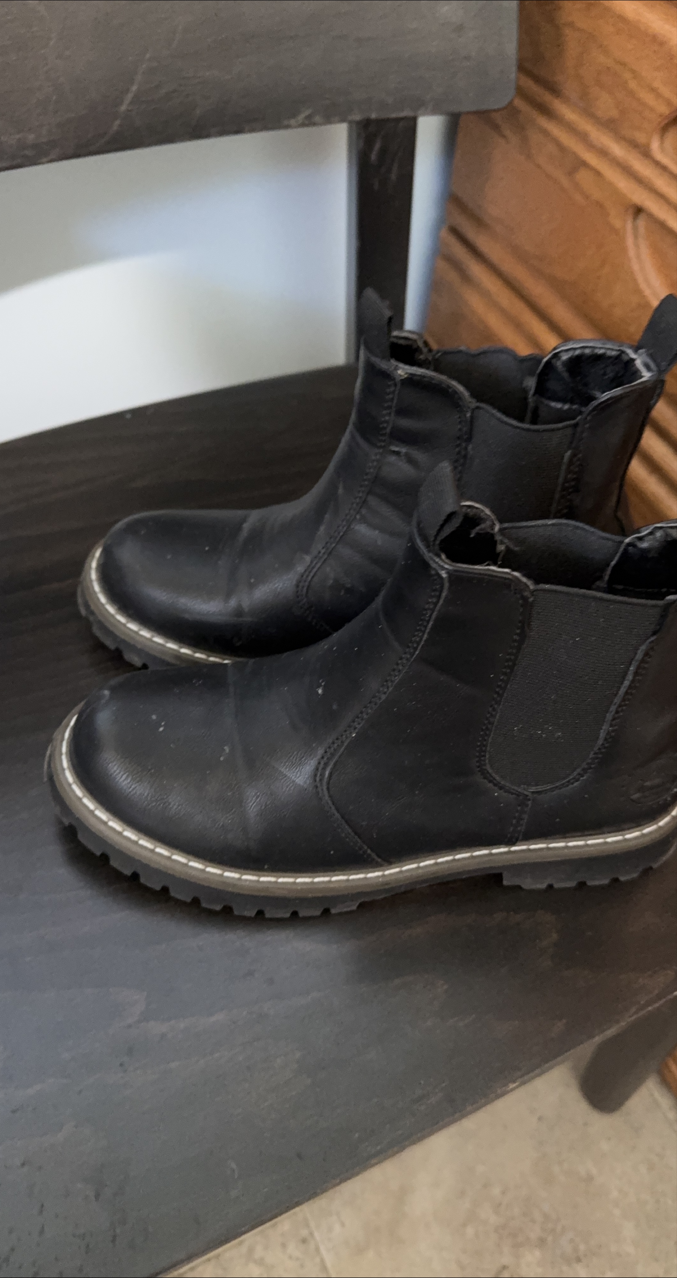 Black Chelsea Boots thumbnail