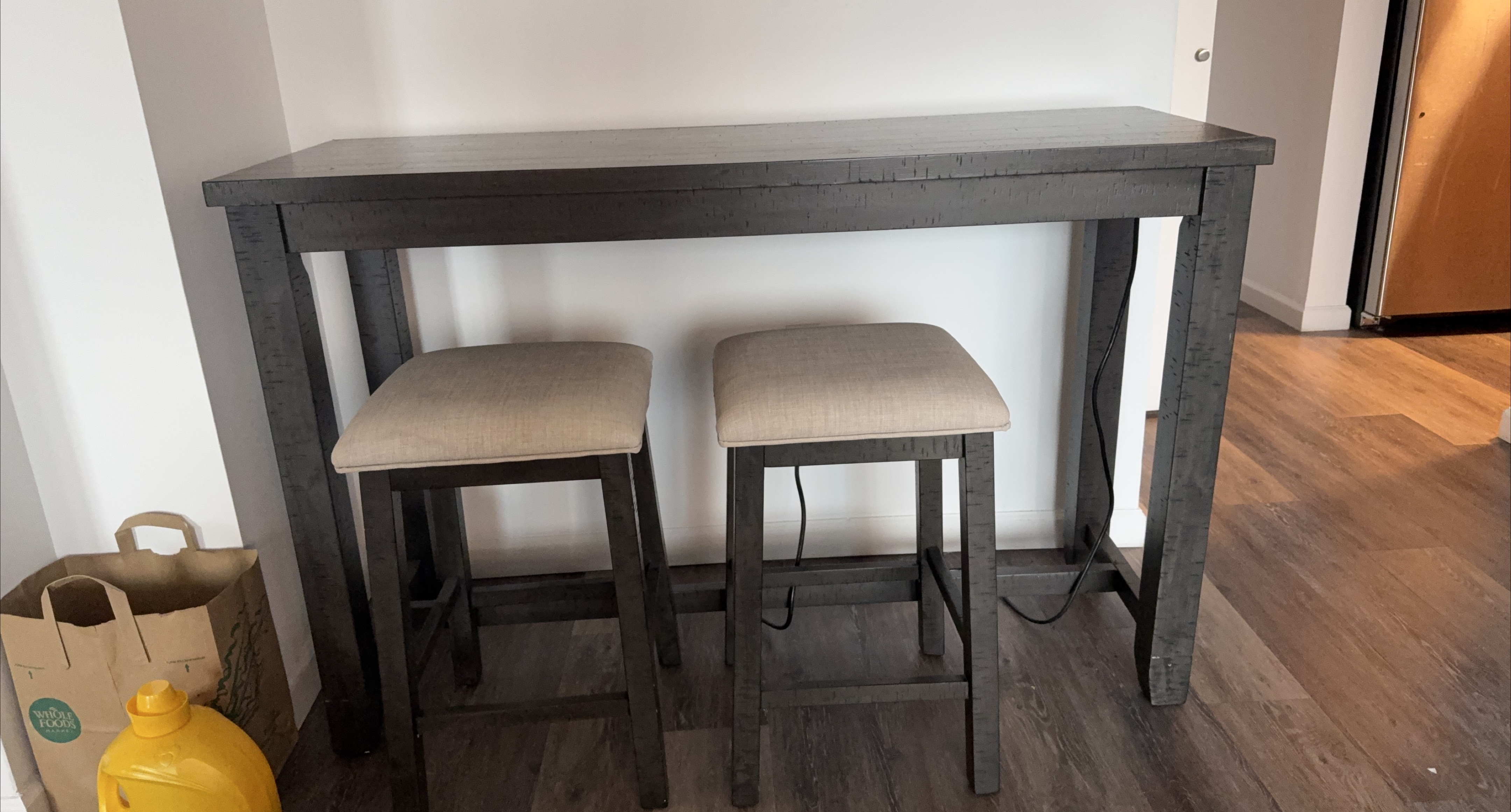 Counter Height Table and 2 Stools thumbnail