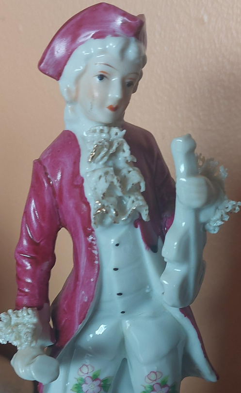Vintage Porcelain Figurine thumbnail