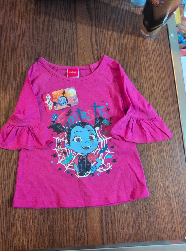 Vampirina T-Shirt thumbnail