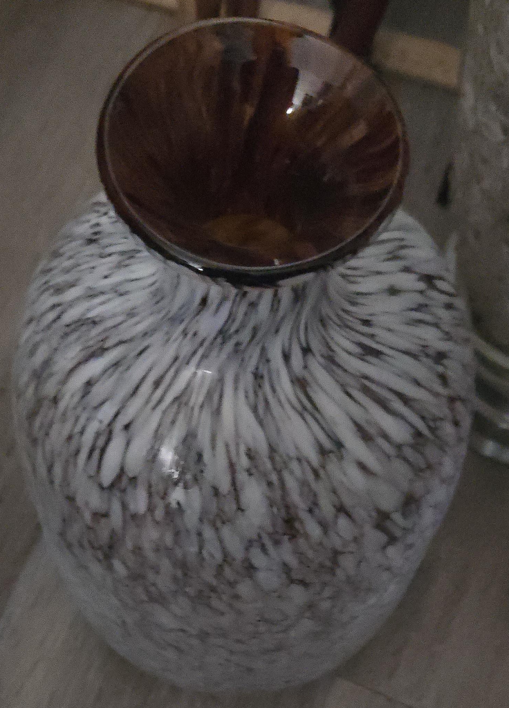 White and Brown Speckled Vase thumbnail