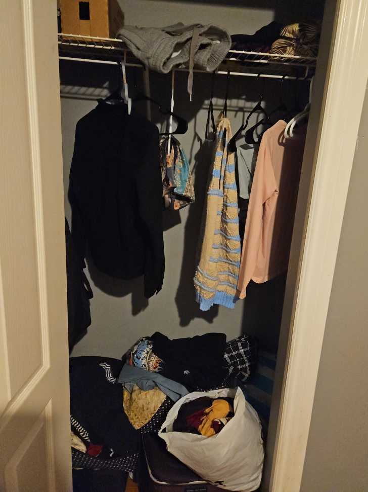 clothes thumbnail