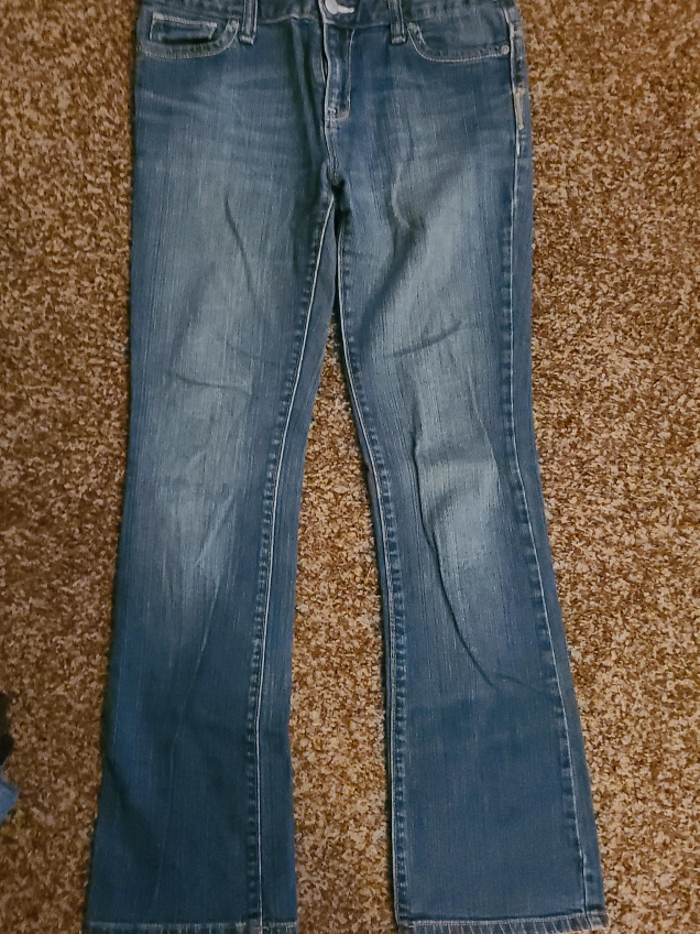 Blue Jeans Old Navy boots cut thumbnail