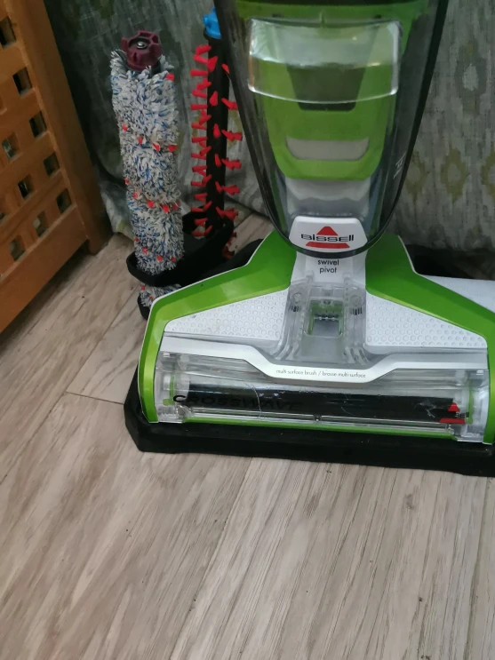 Bissell 2 in 1 Vacuum and mop thumbnail