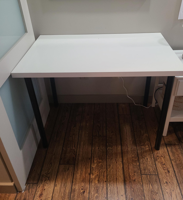 White Desk with Black Legs (Ikea) thumbnail