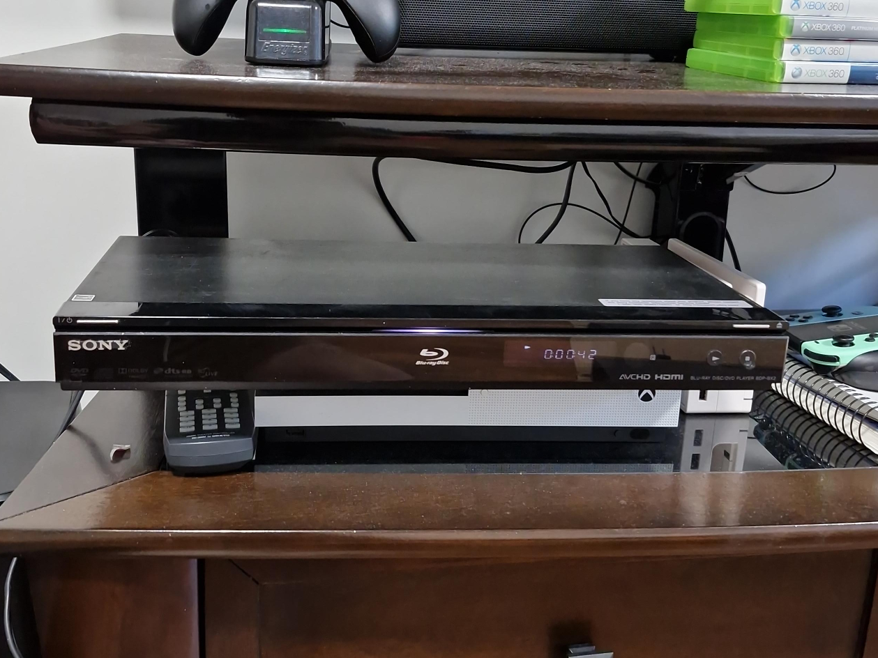Sony Blu-ray Disc Player thumbnail