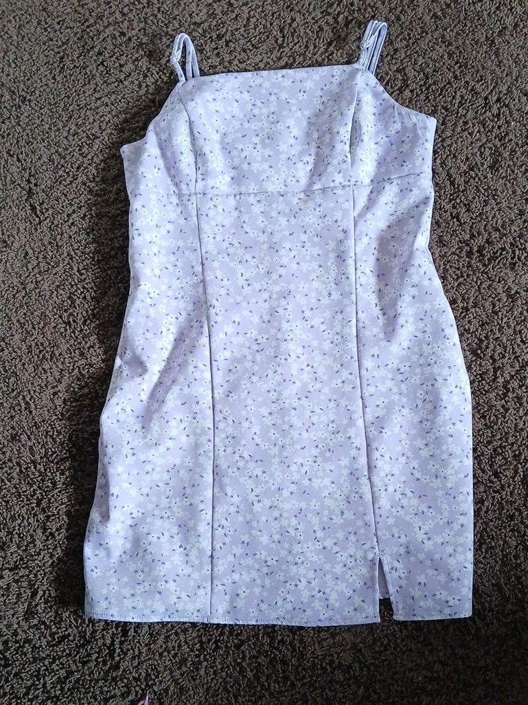 Ardene Lilac Floral Dress - Size L thumbnail