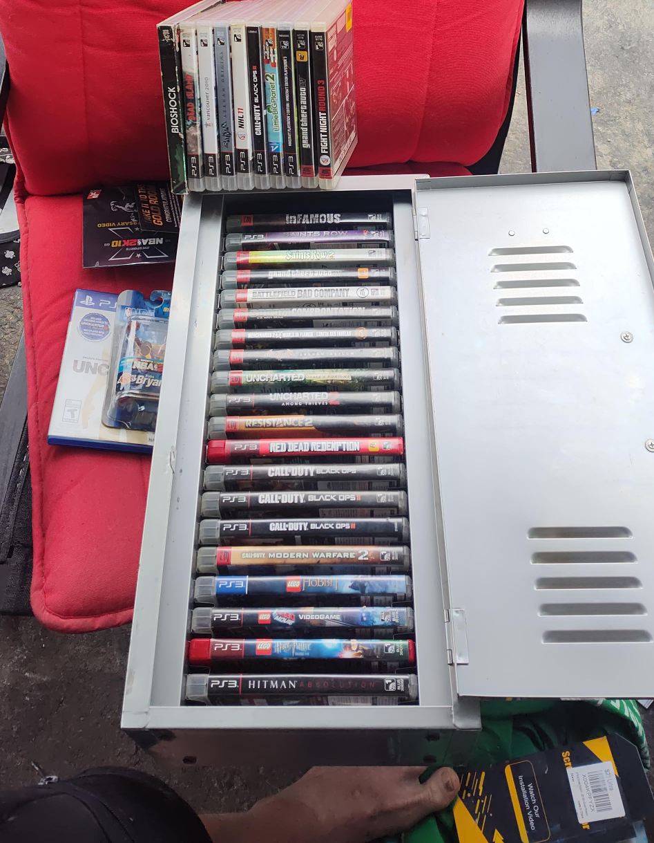 A Huge Collection of PS3 Games Including locker thumbnail