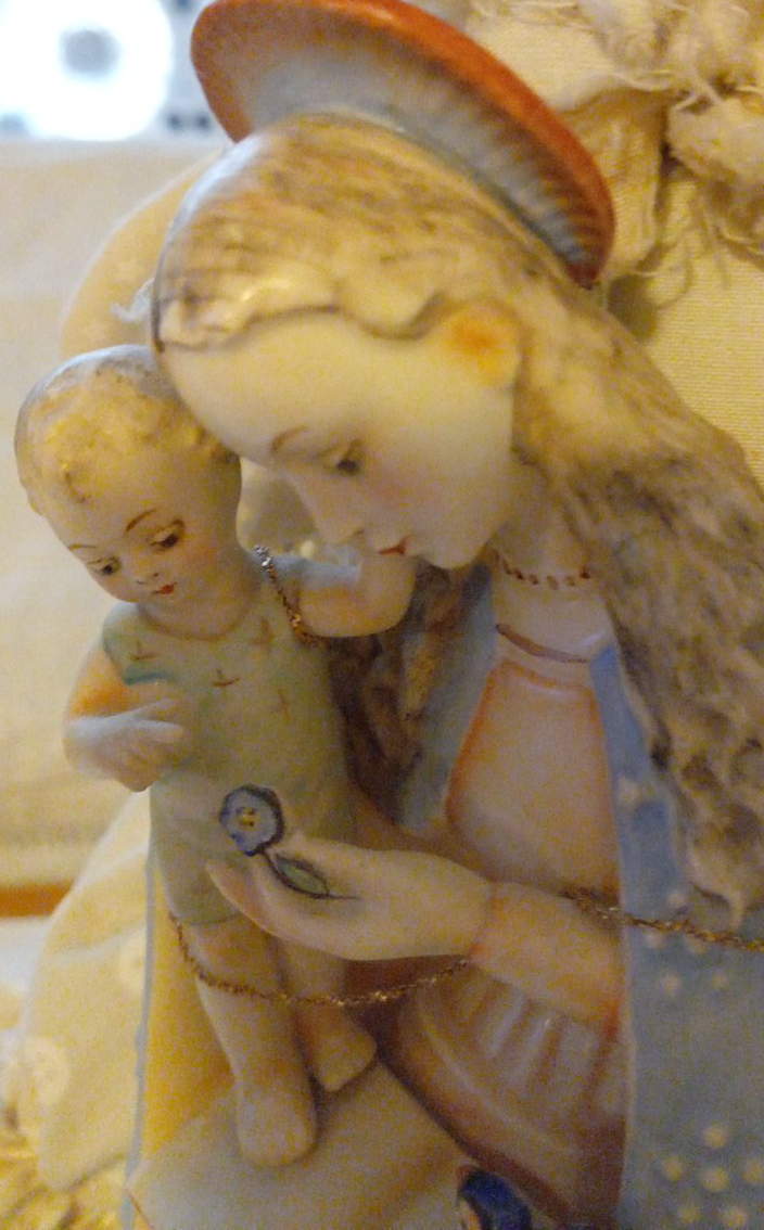 Vintage Porcelain Figurine thumbnail