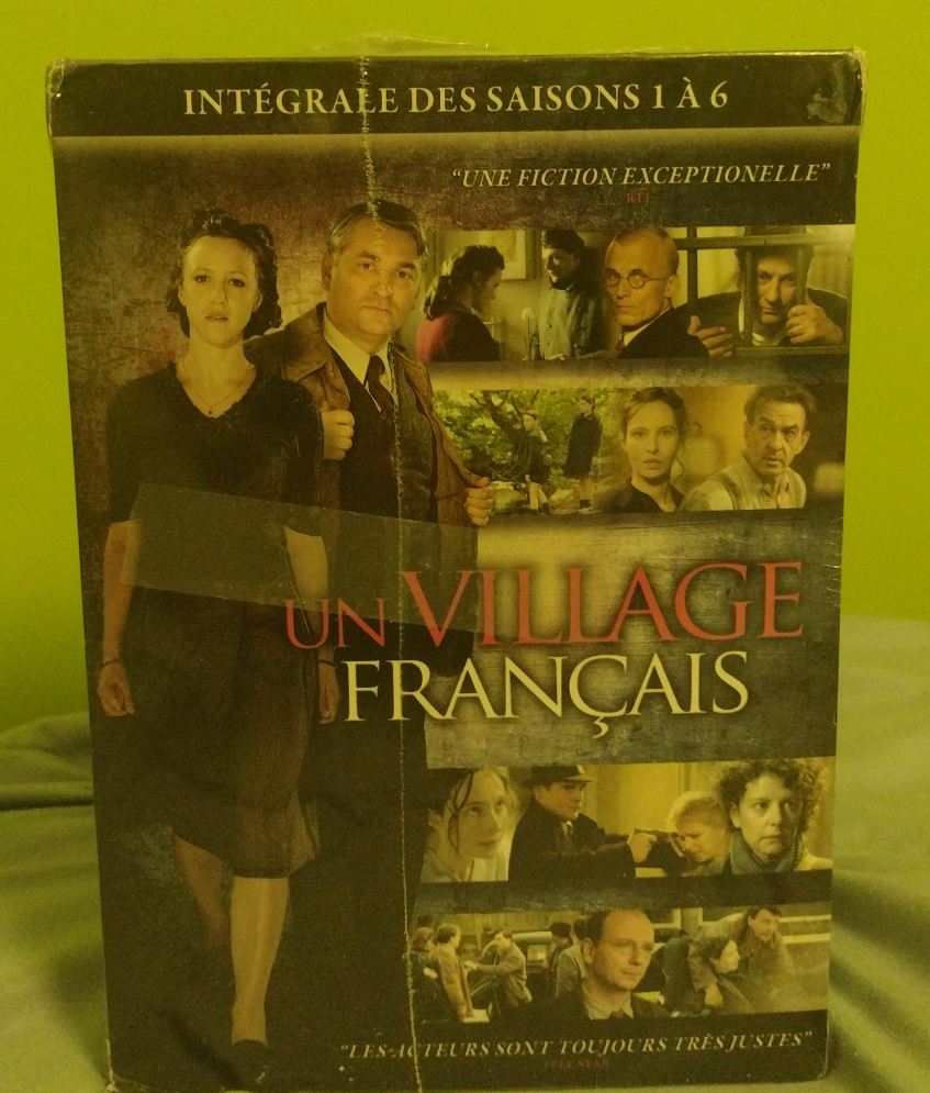 Un Village Français - Intégrale des Saisons 1 à 6 thumbnail