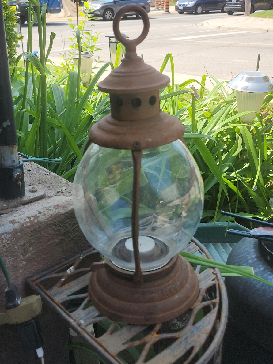 Larg Metal Orb Lantern used with candle 🕯. PRICE NOT NEGOTIABLE thumbnail