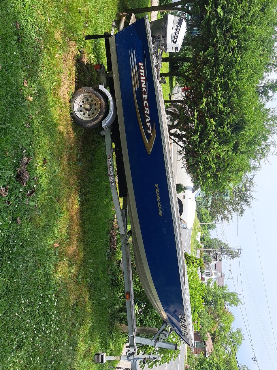 Princecraft Yukon Boat with Honda Motor thumbnail