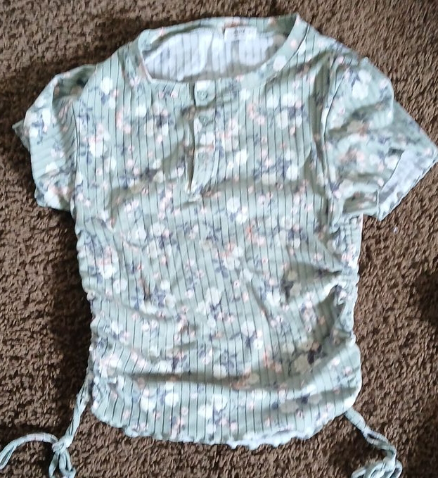 Floral Print T-Shirt thumbnail