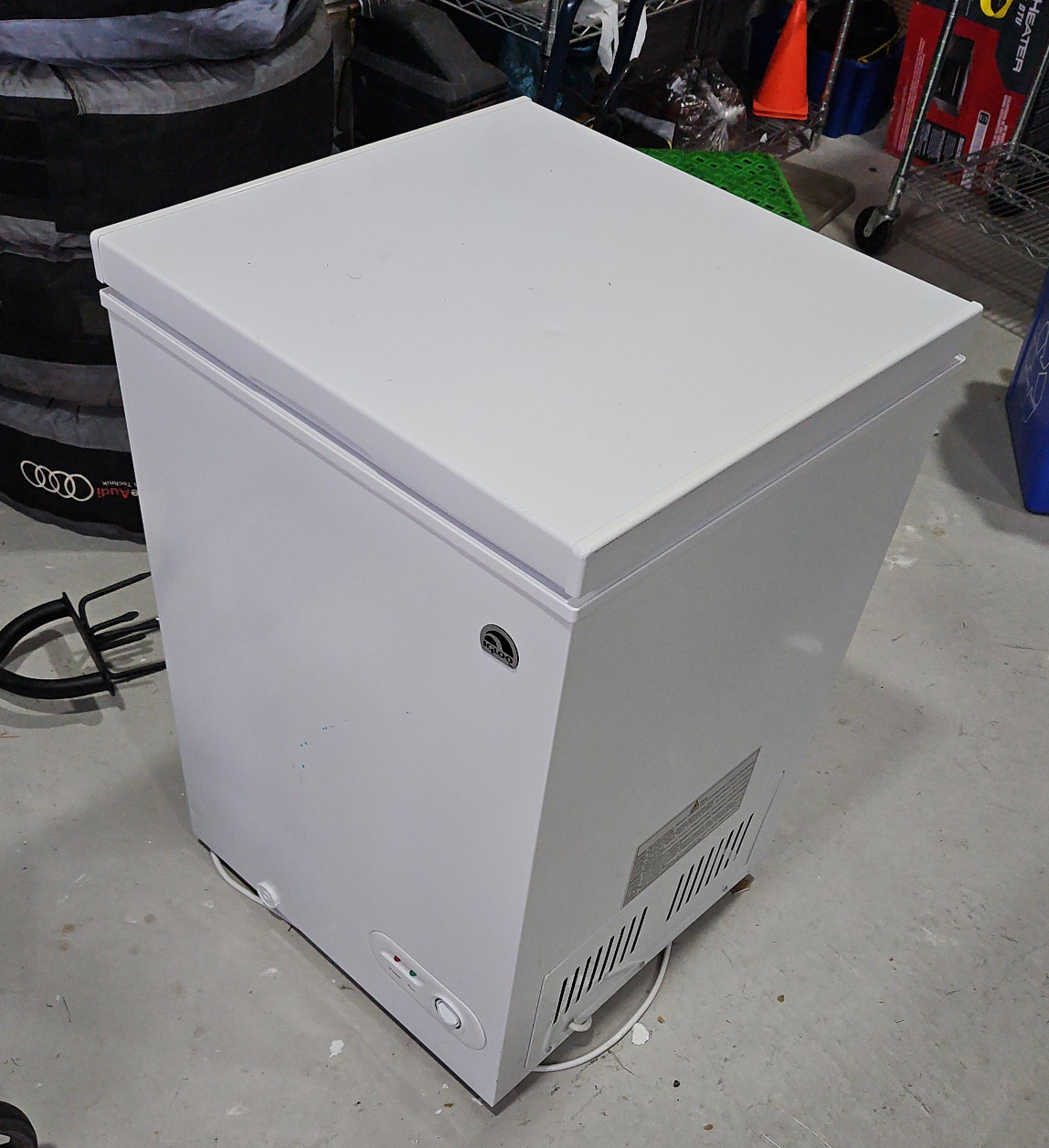 Igloo Chest Freezer