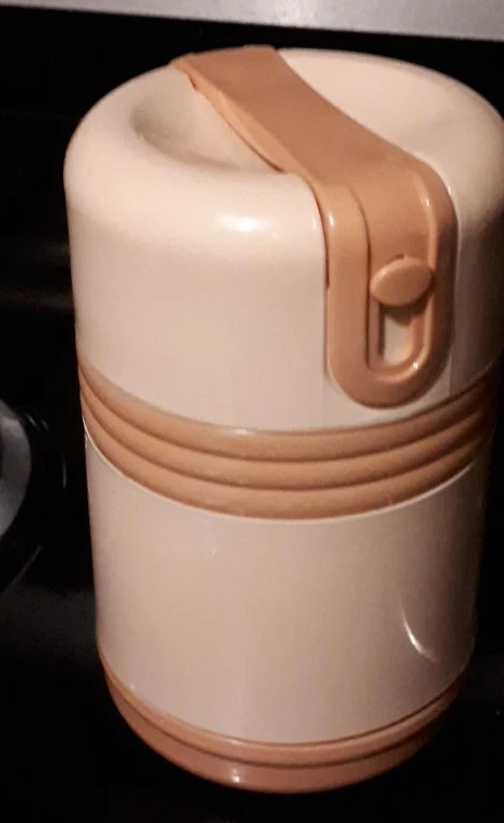 Vintage Insulated Food Carrier thumbnail