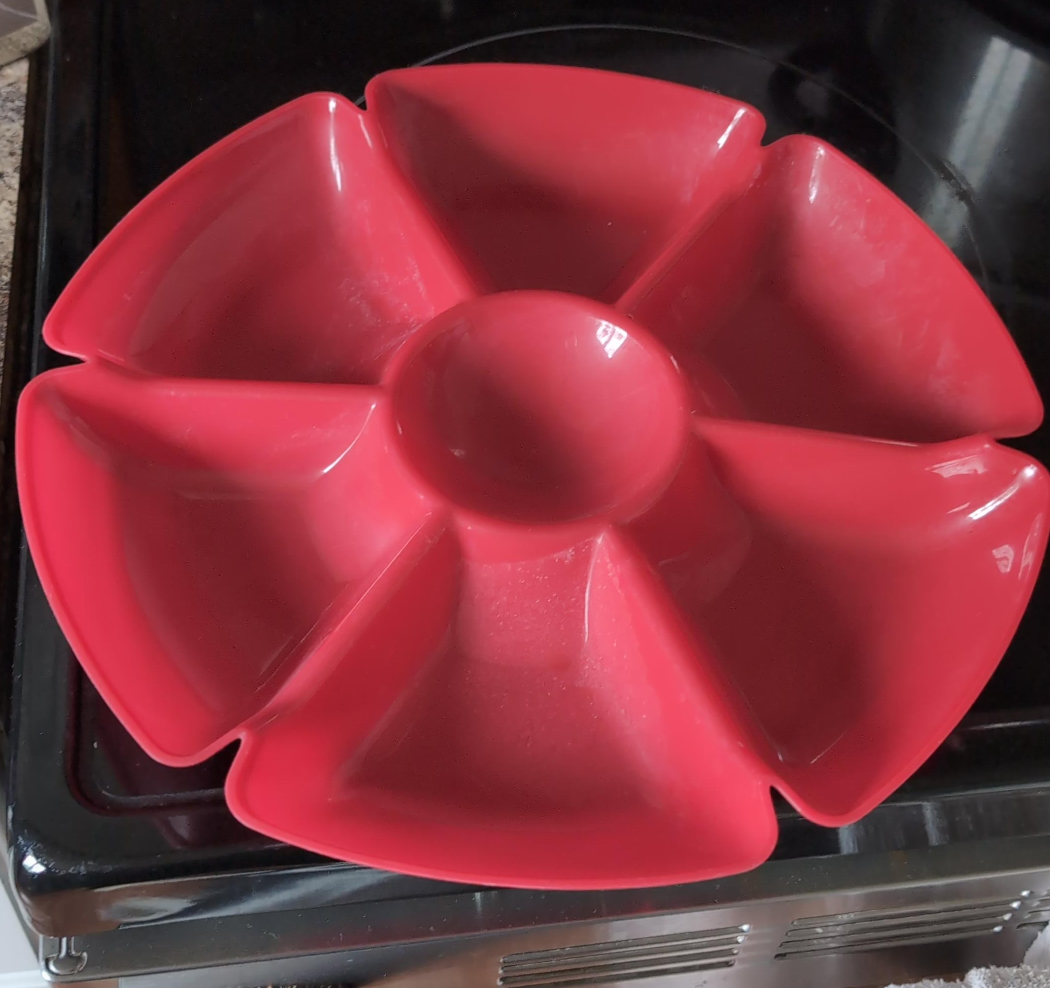 Red Serving Dish thumbnail