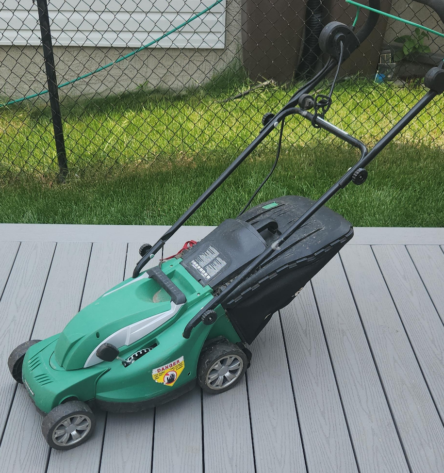 Electric Lawn Mower