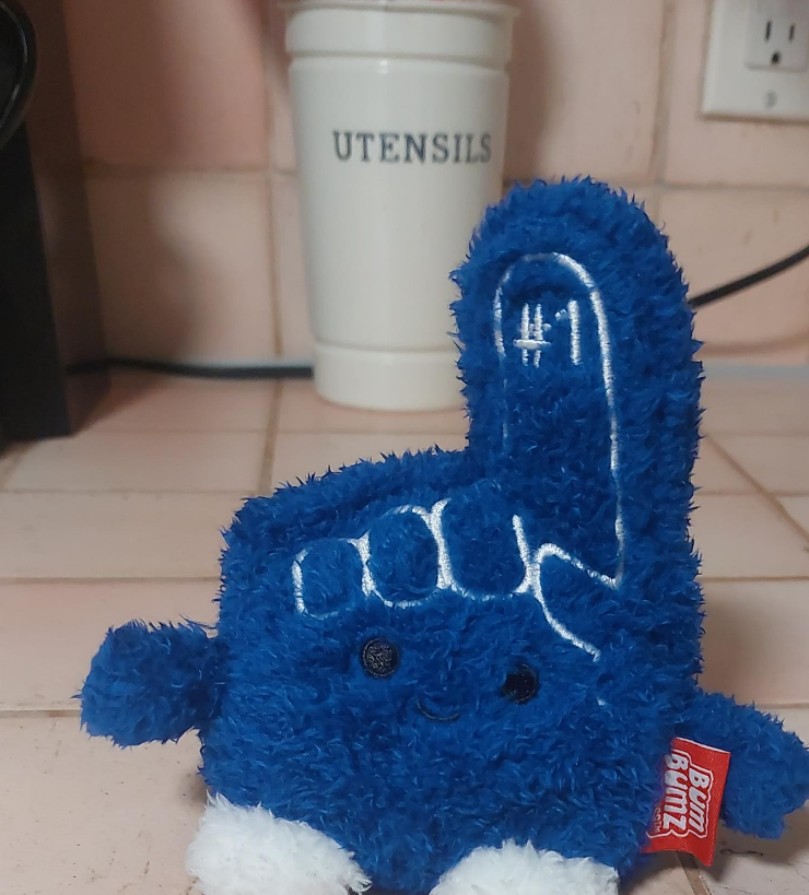 Bum Bumz #1 Fan Plushie - Blue thumbnail