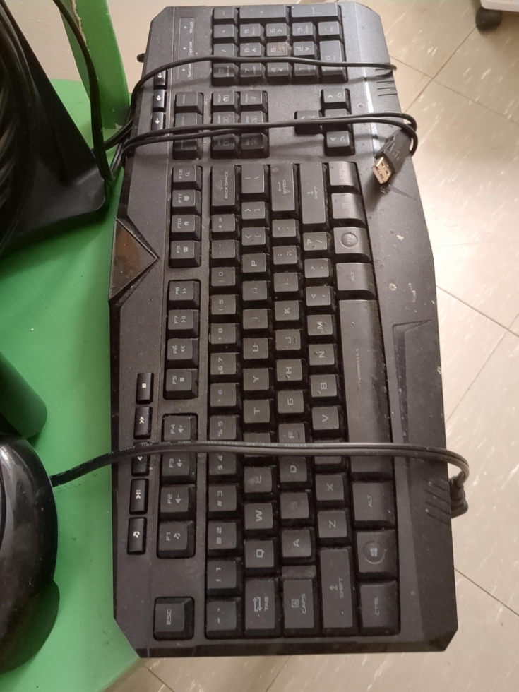 Used Black Keyboard thumbnail