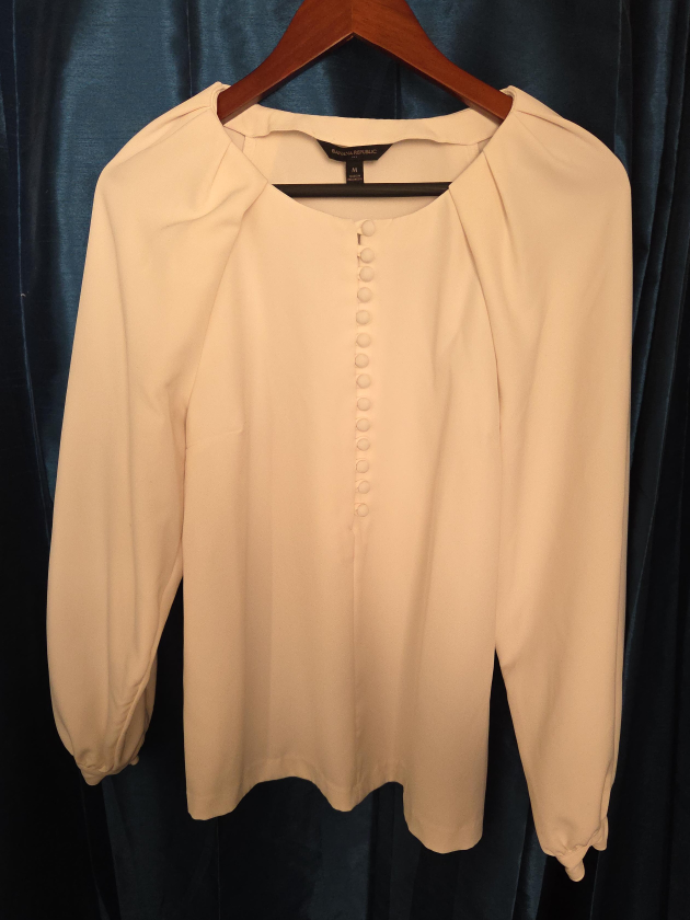 Banana Republic Blouse - Size M thumbnail