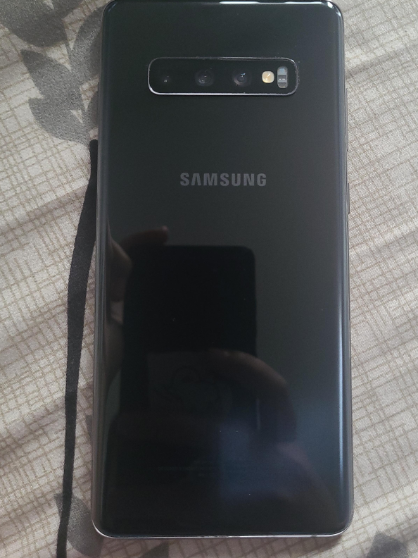 Samsung Galaxy S10+ Phone - Black