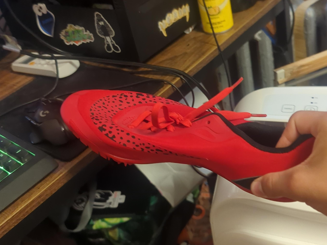 Red Running Shoe thumbnail