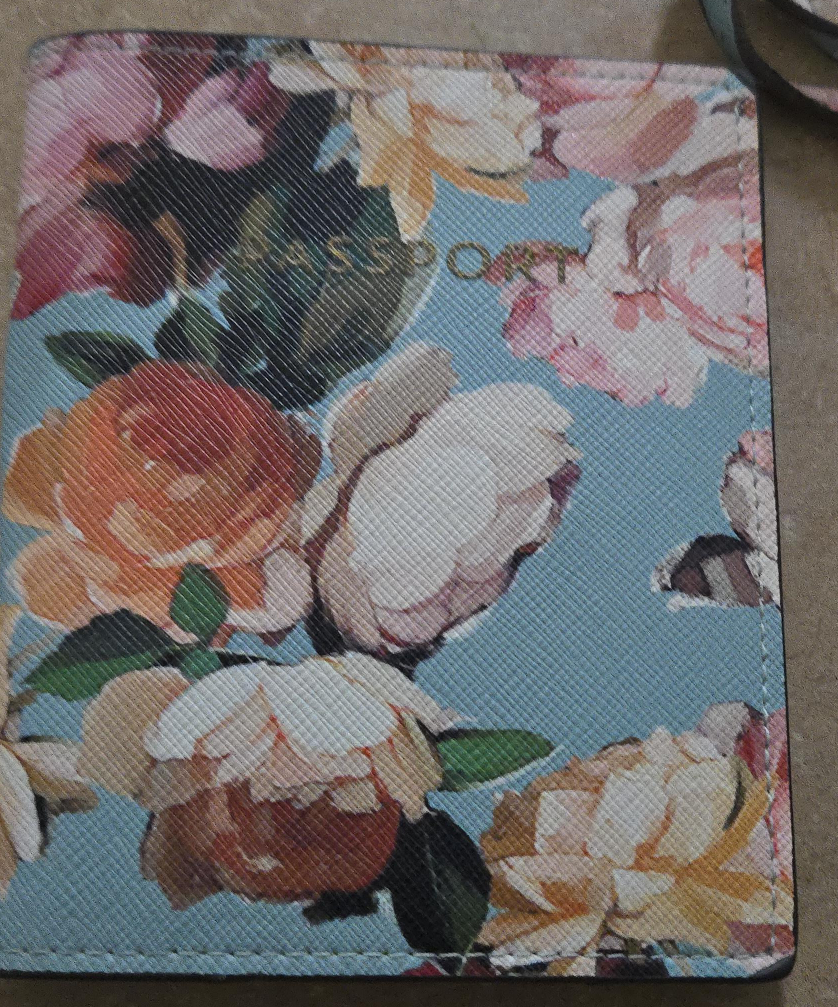 Indigo Floral Passport Holder & Luggage Tag thumbnail