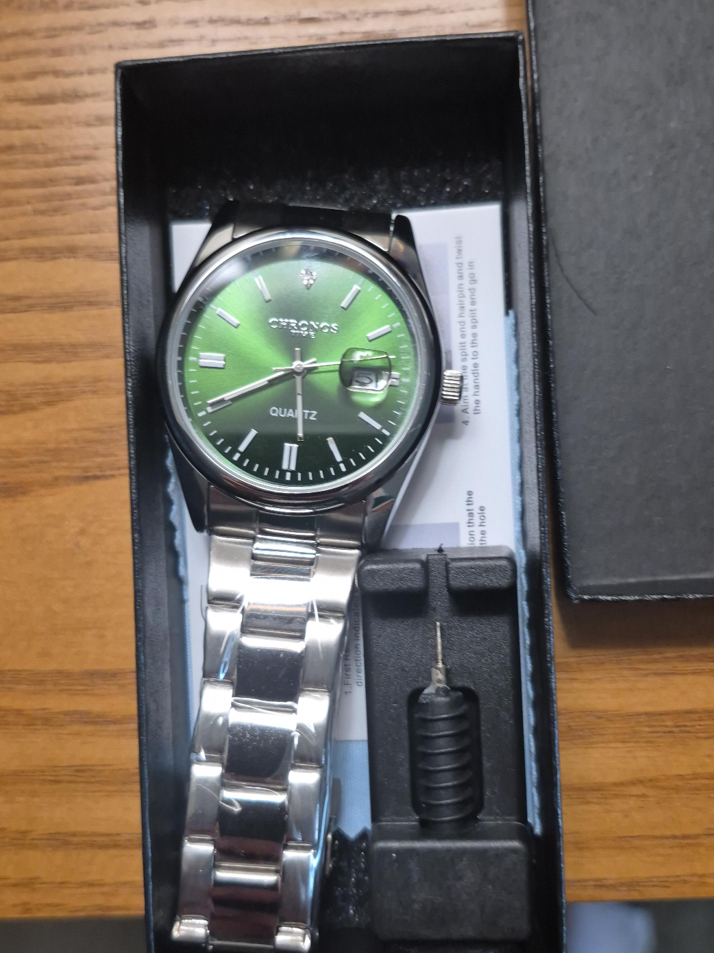 Chronos Quartz Watch - Green Face thumbnail