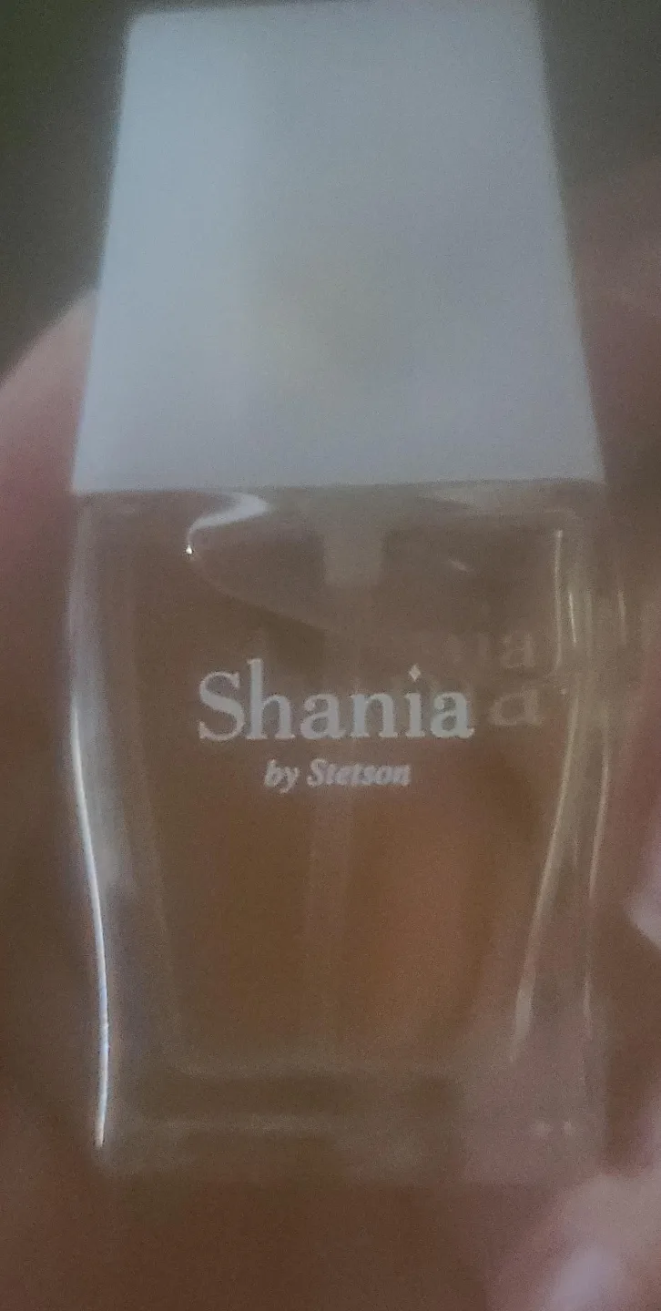 Shania by Stetson Perfume