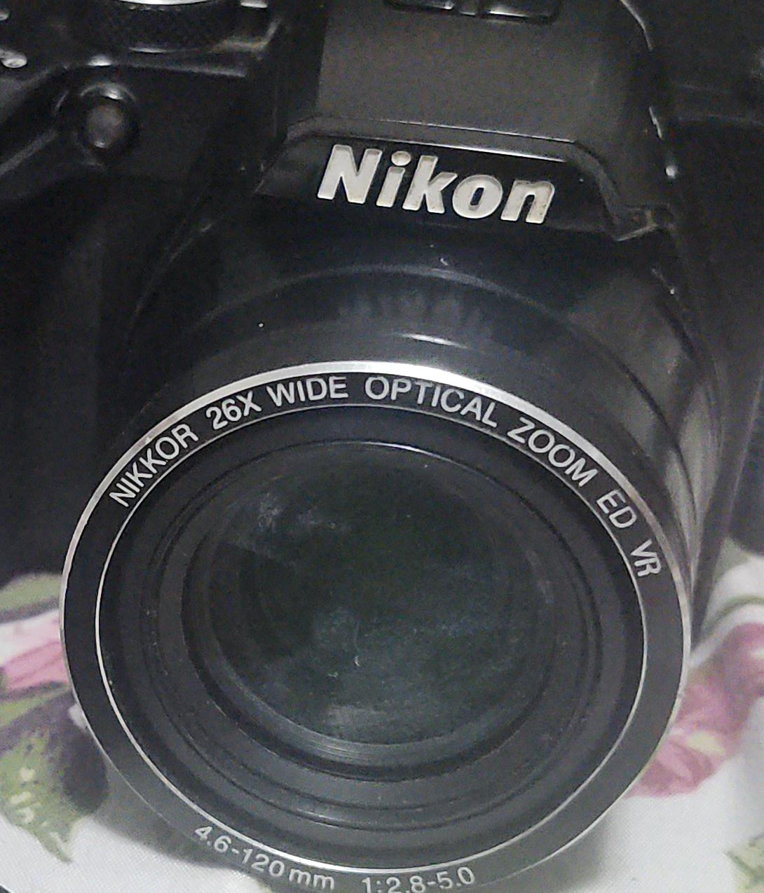 Nikon Digital Camera thumbnail