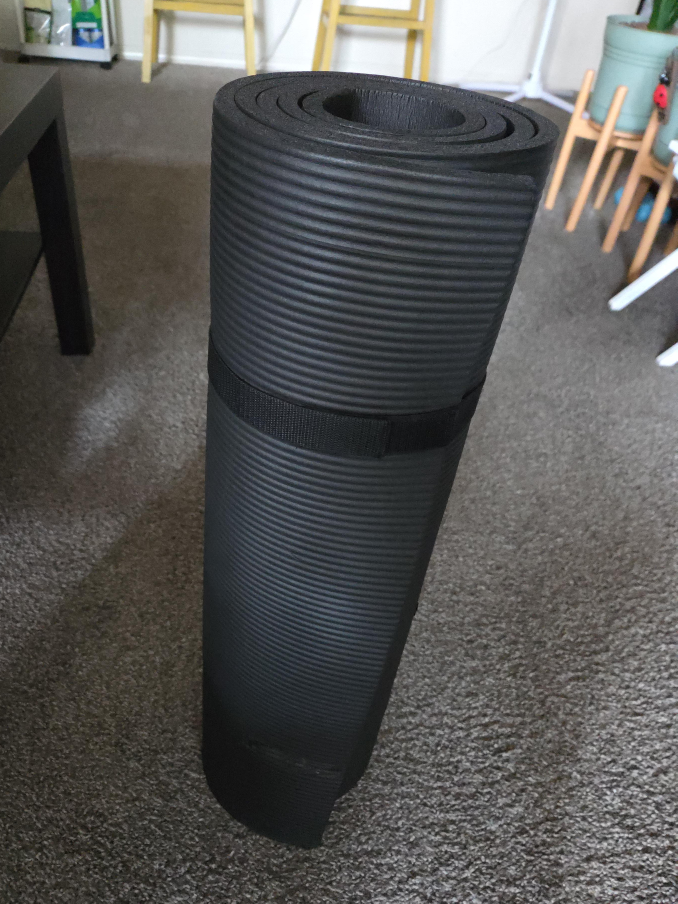 Black Yoga Mat 🇨🇦 thumbnail